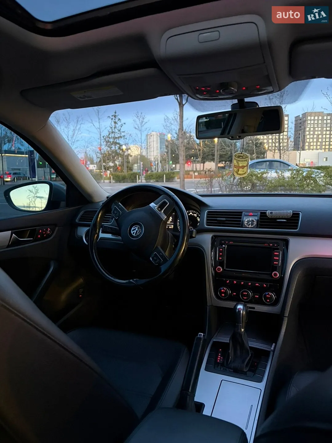 2012 Volkswagen Passat - мініатюра 28