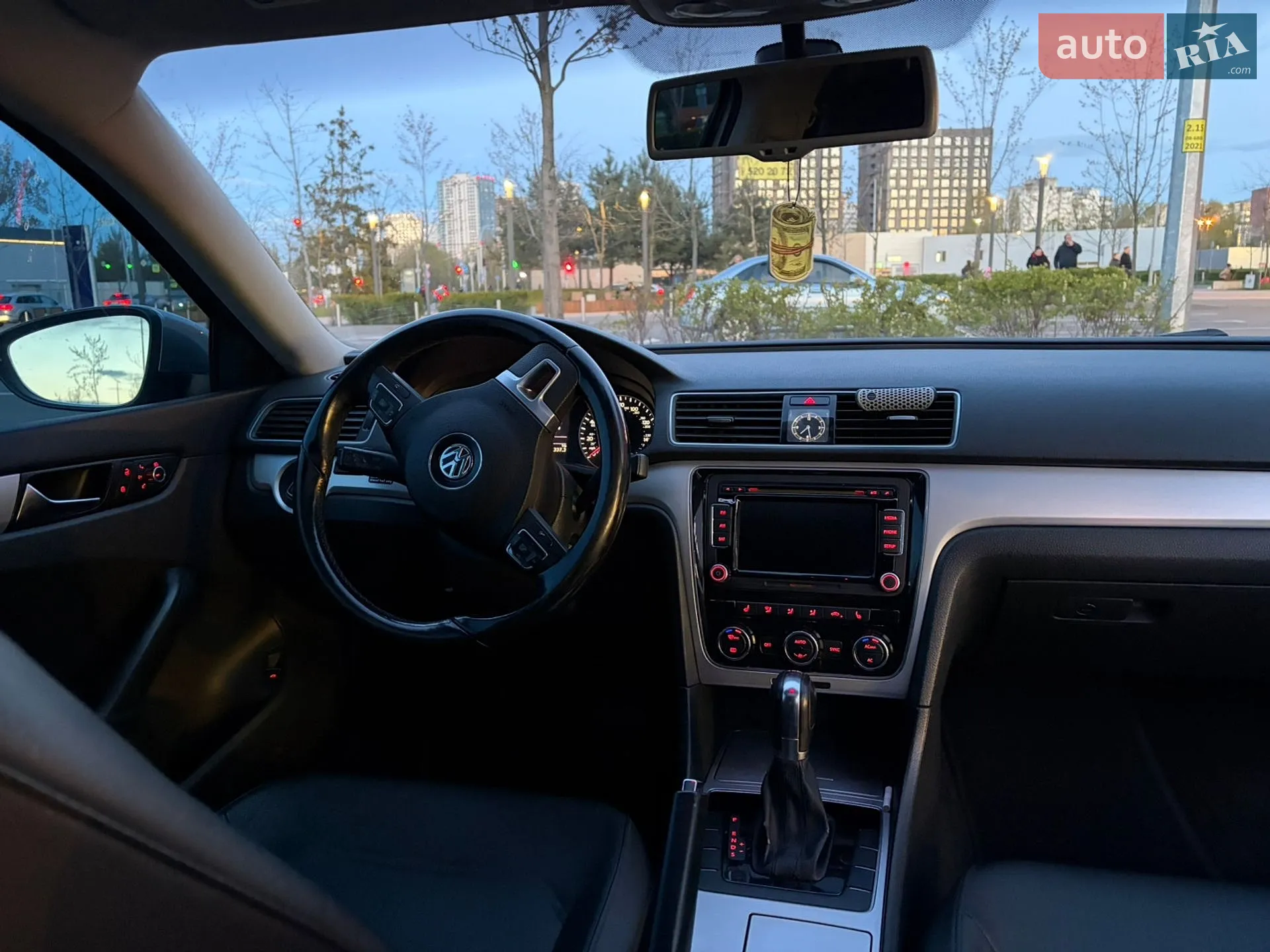 2012 Volkswagen Passat - мініатюра 30