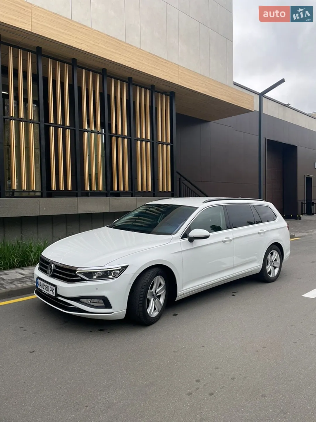 2020 Volkswagen Passat - мініатюра 10