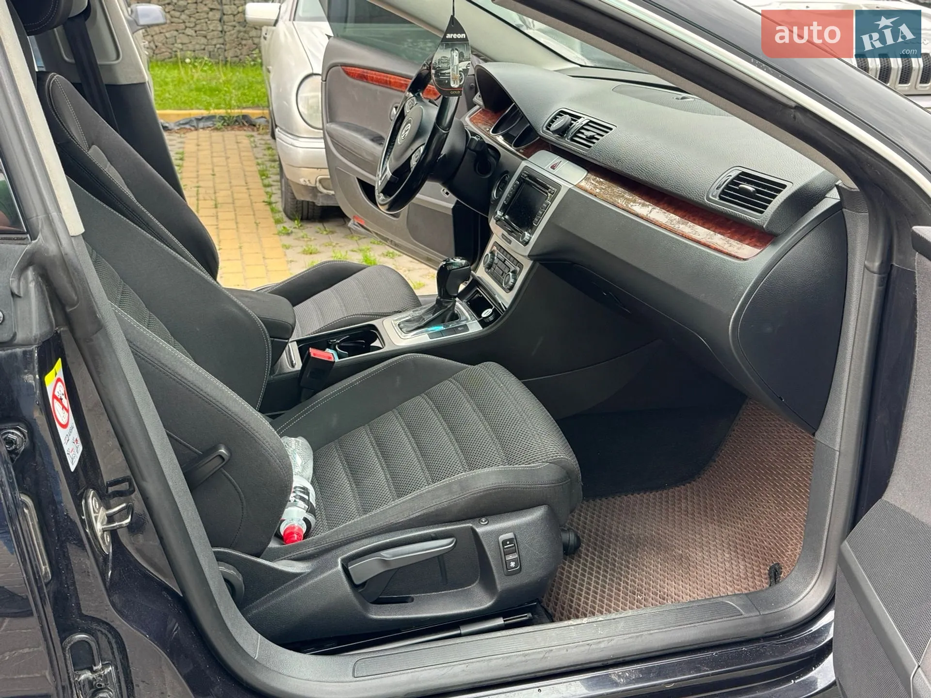 2010 Volkswagen Passat CC - мініатюра 25