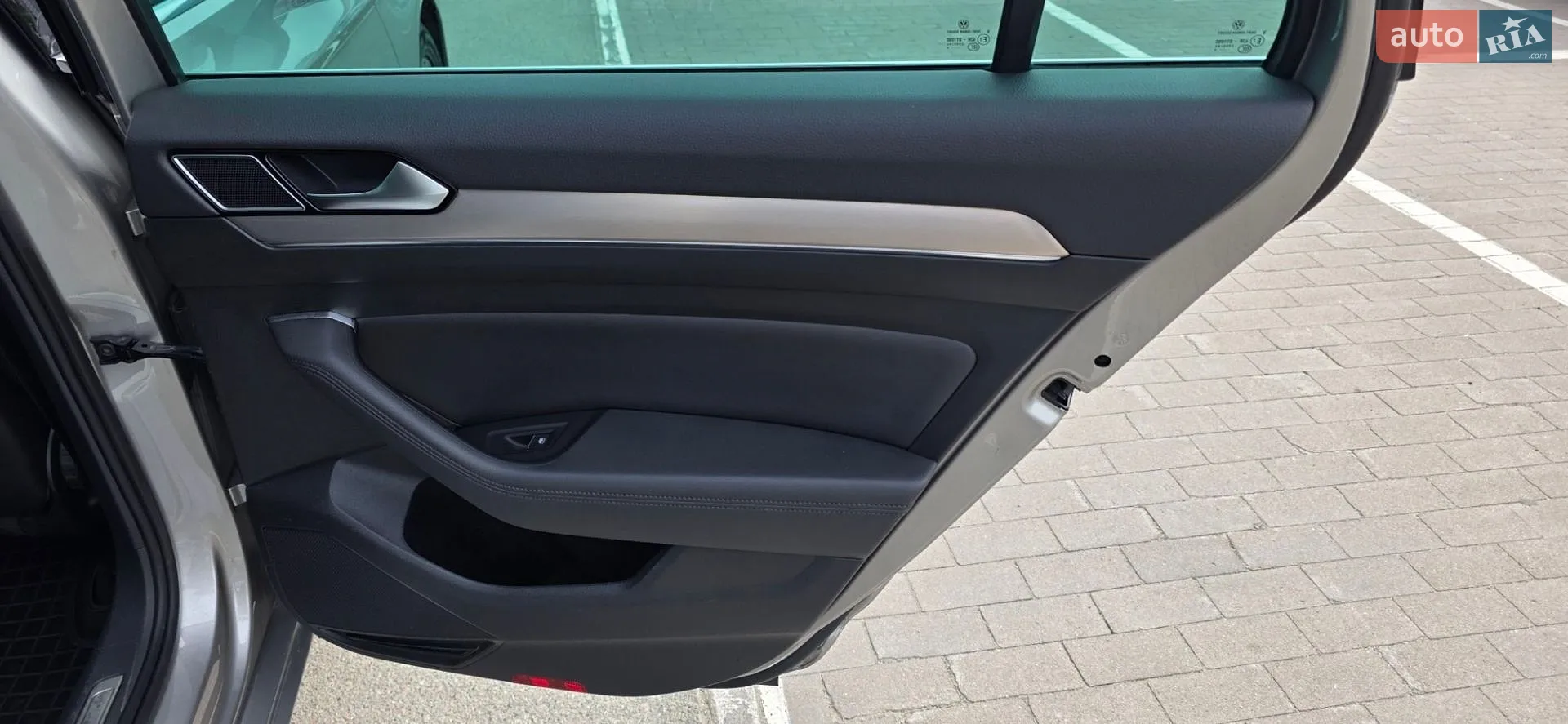 2016 Volkswagen Passat - мініатюра 29