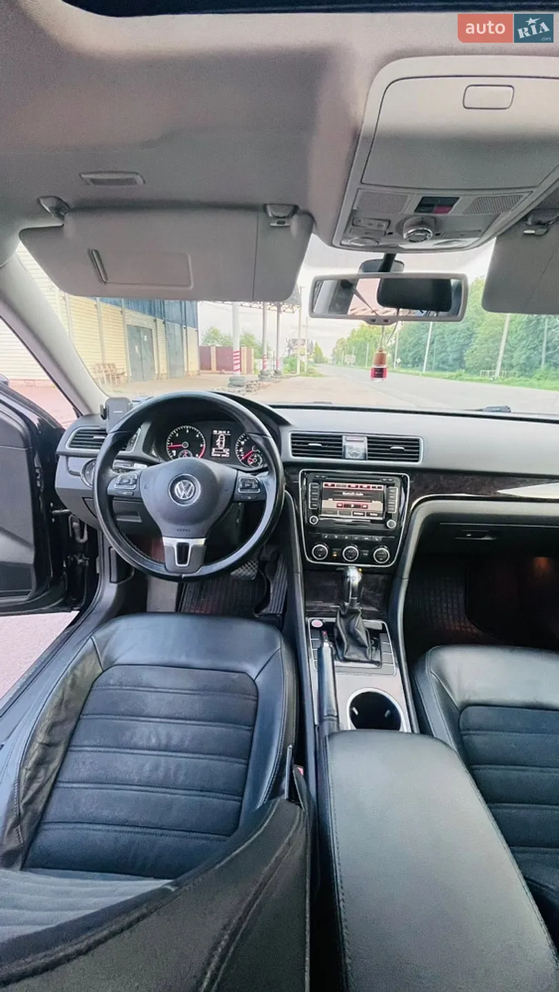 2013 Volkswagen Passat - мініатюра 31