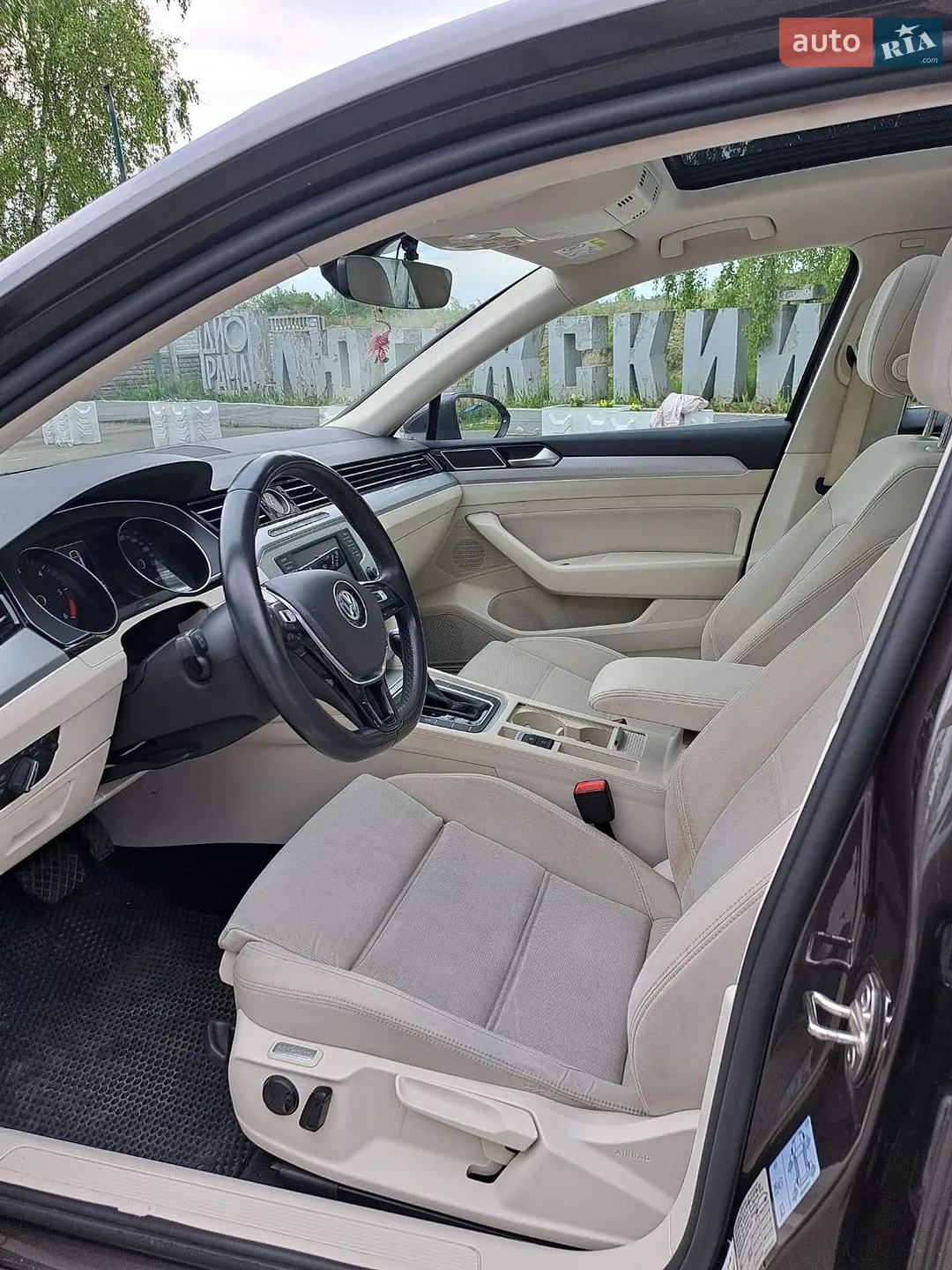 2015 Volkswagen Passat - мініатюра 9