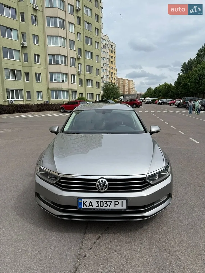 2015 Volkswagen Passat - мініатюра 45