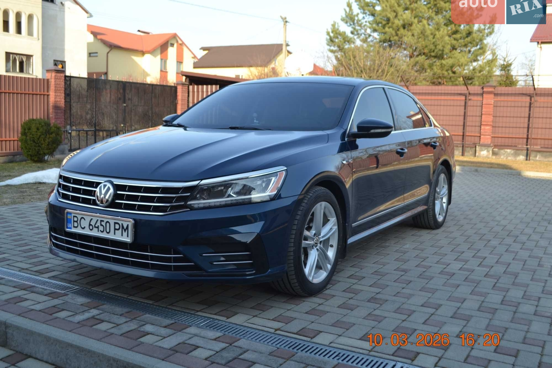 2018 Volkswagen Passat - фото 1