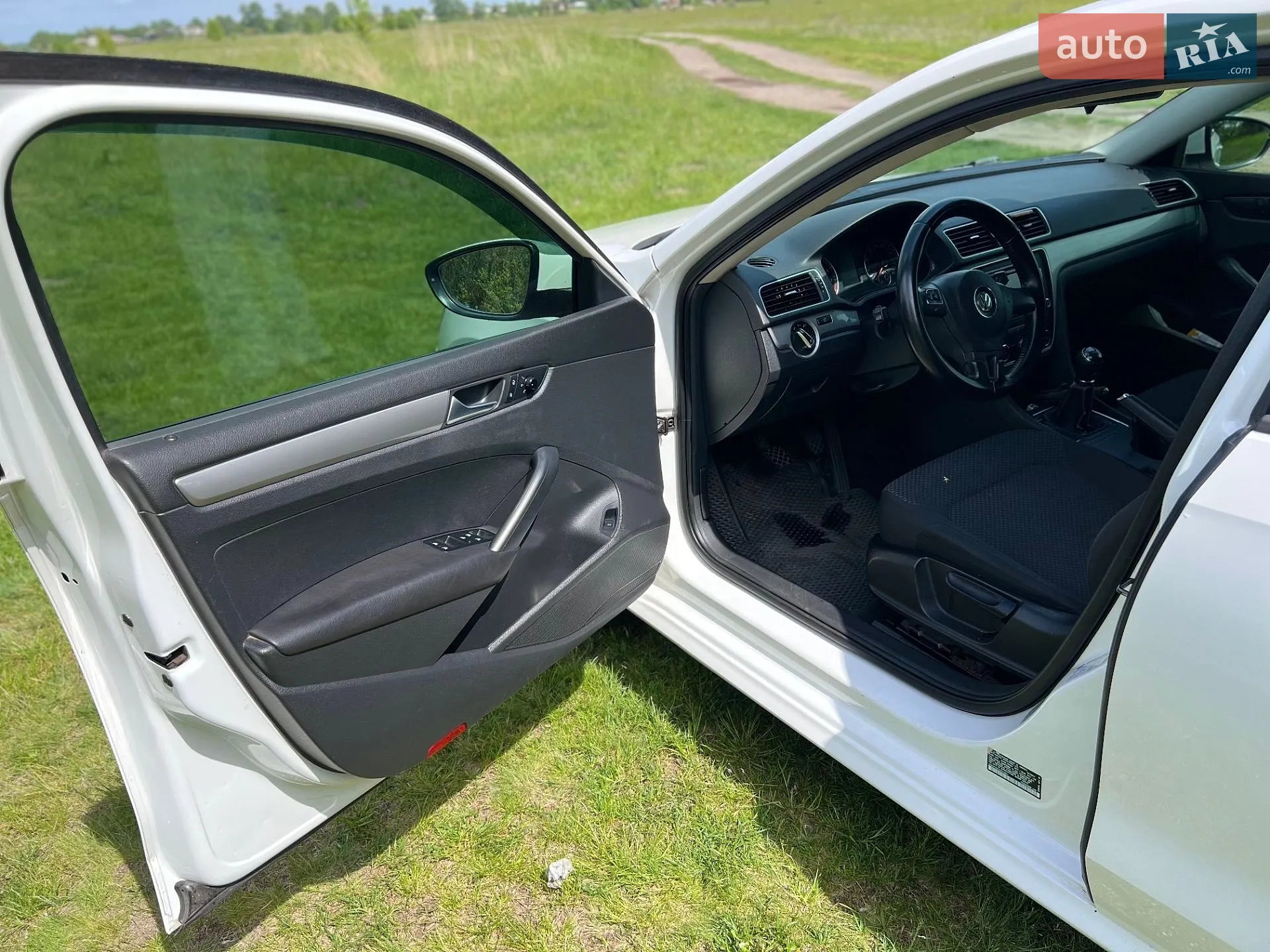 2011 Volkswagen Passat - мініатюра 8
