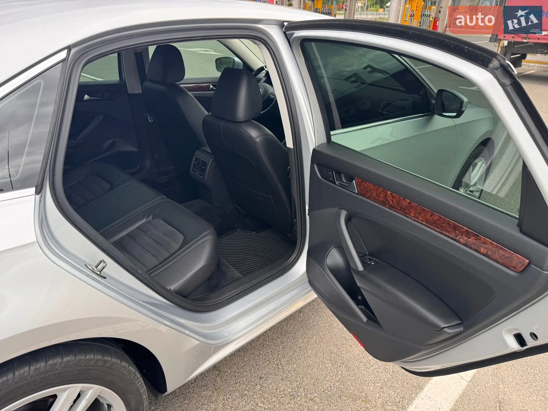 2013 Volkswagen Passat - мініатюра 19
