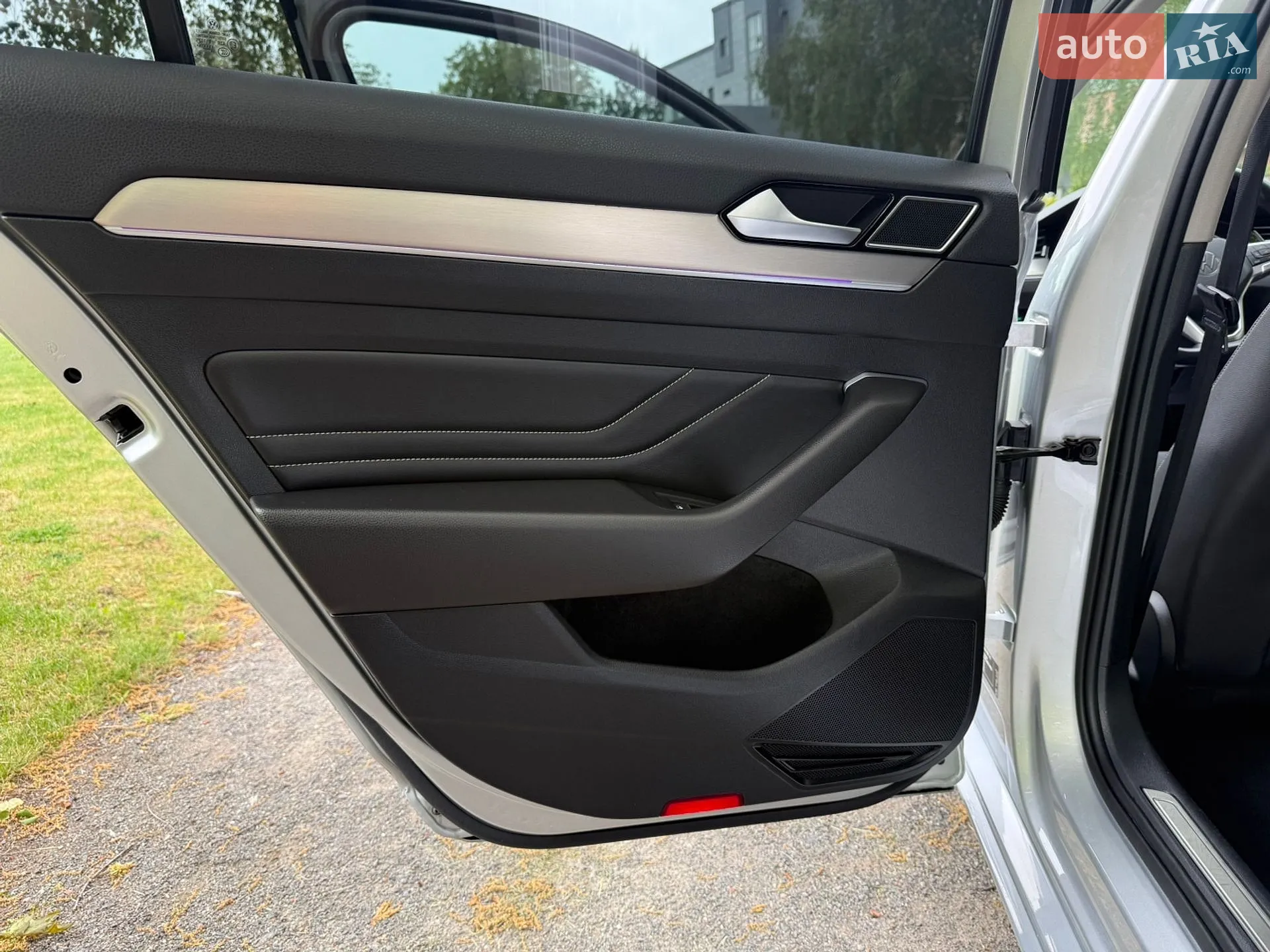2020 Volkswagen Passat - мініатюра 36