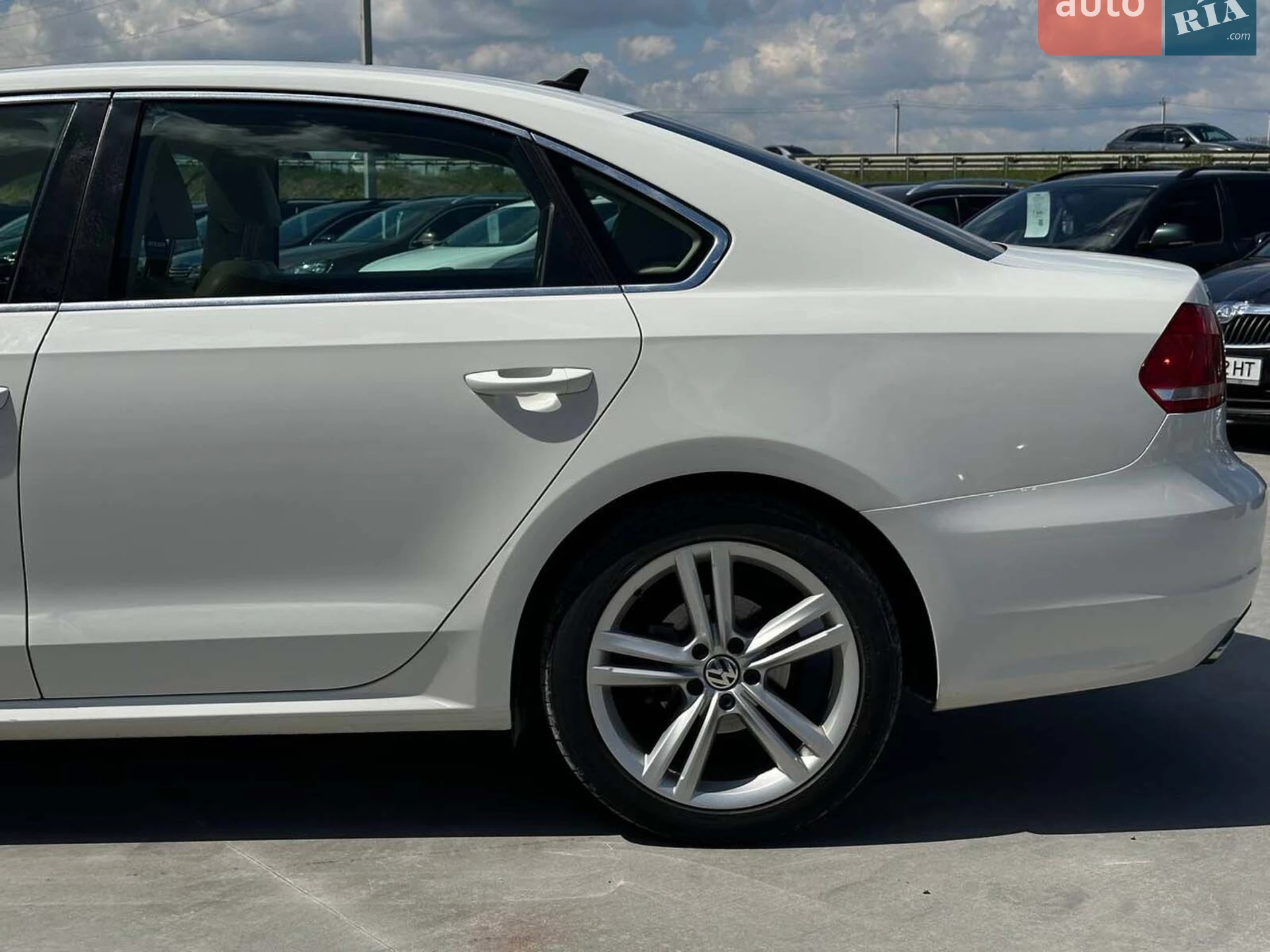 2013 Volkswagen Passat - мініатюра 10