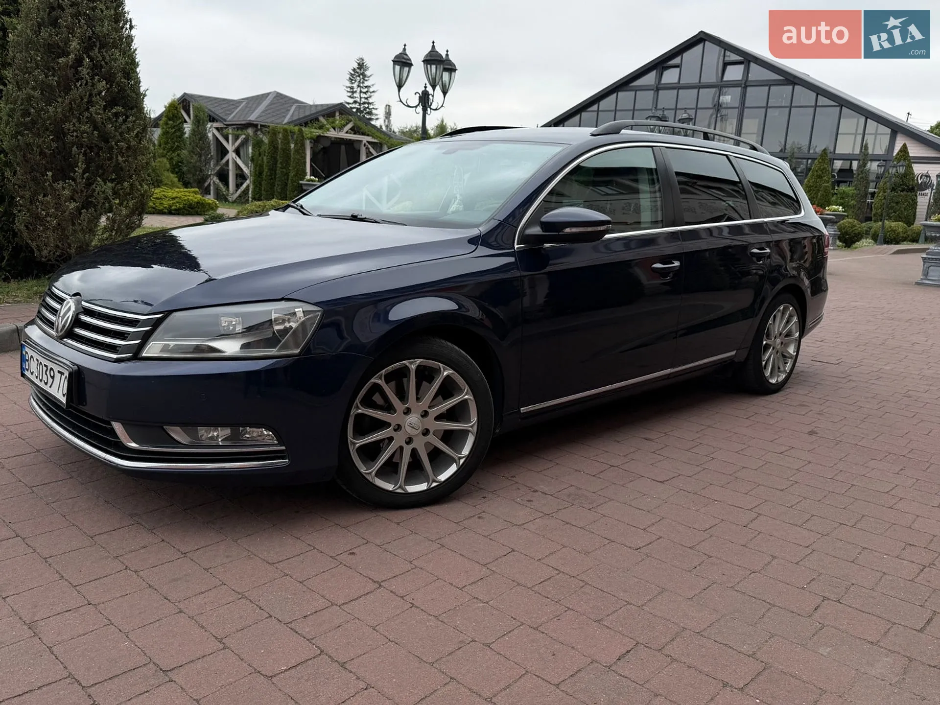 2012 Volkswagen Passat - мініатюра 3