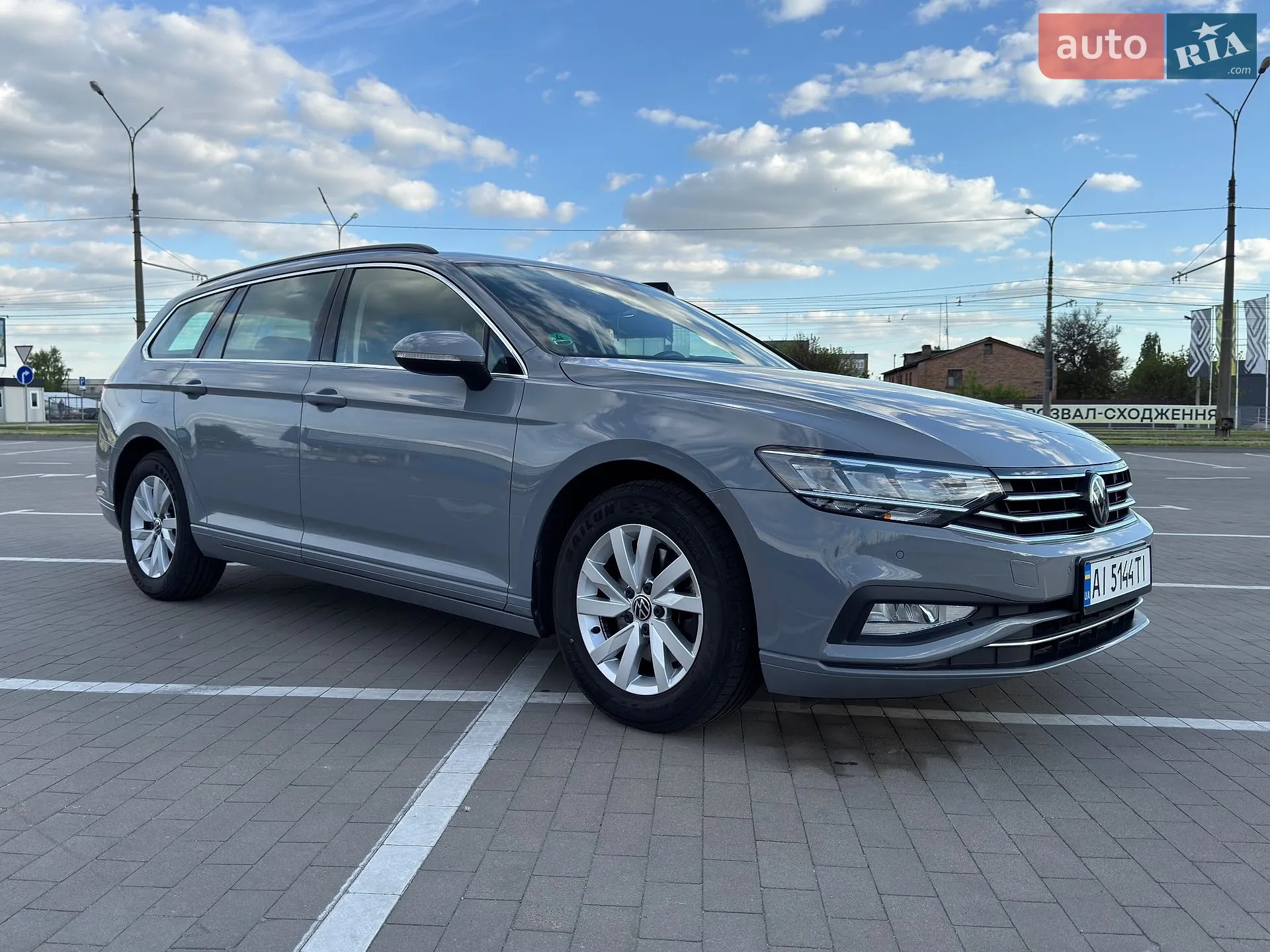 2022 Volkswagen Passat - фото 1
