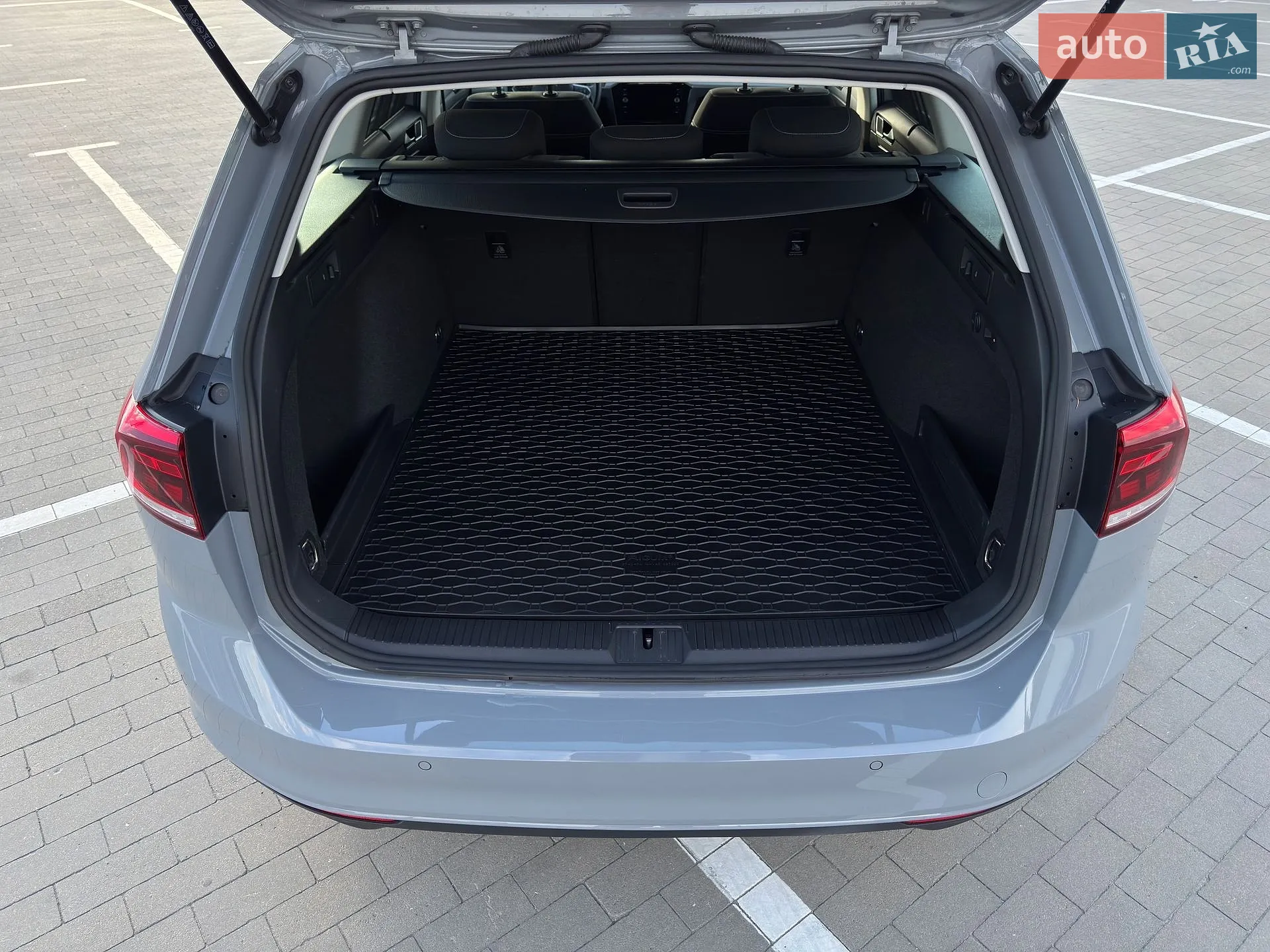 2022 Volkswagen Passat - мініатюра 23
