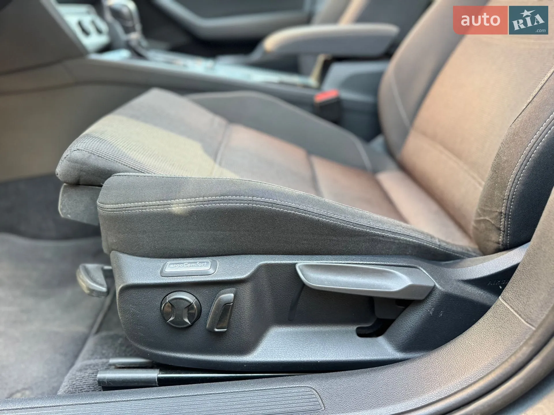 2016 Volkswagen Passat - мініатюра 14