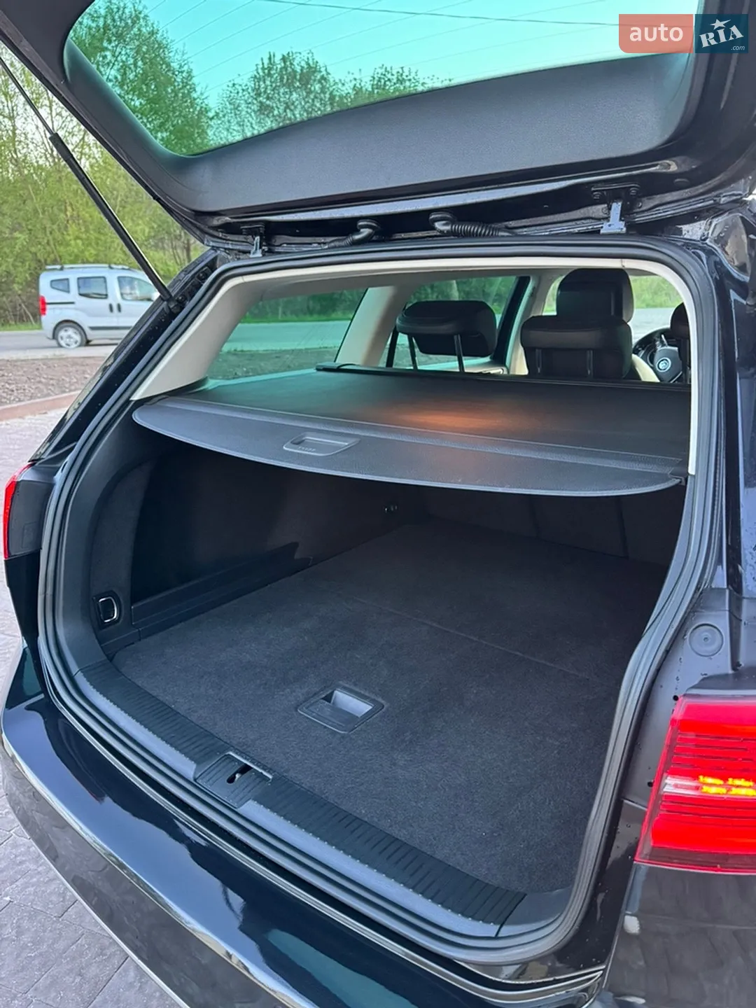 2015 Volkswagen Passat - мініатюра 10