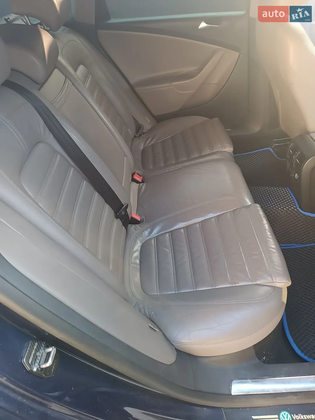 2010 Volkswagen Passat - мініатюра 18