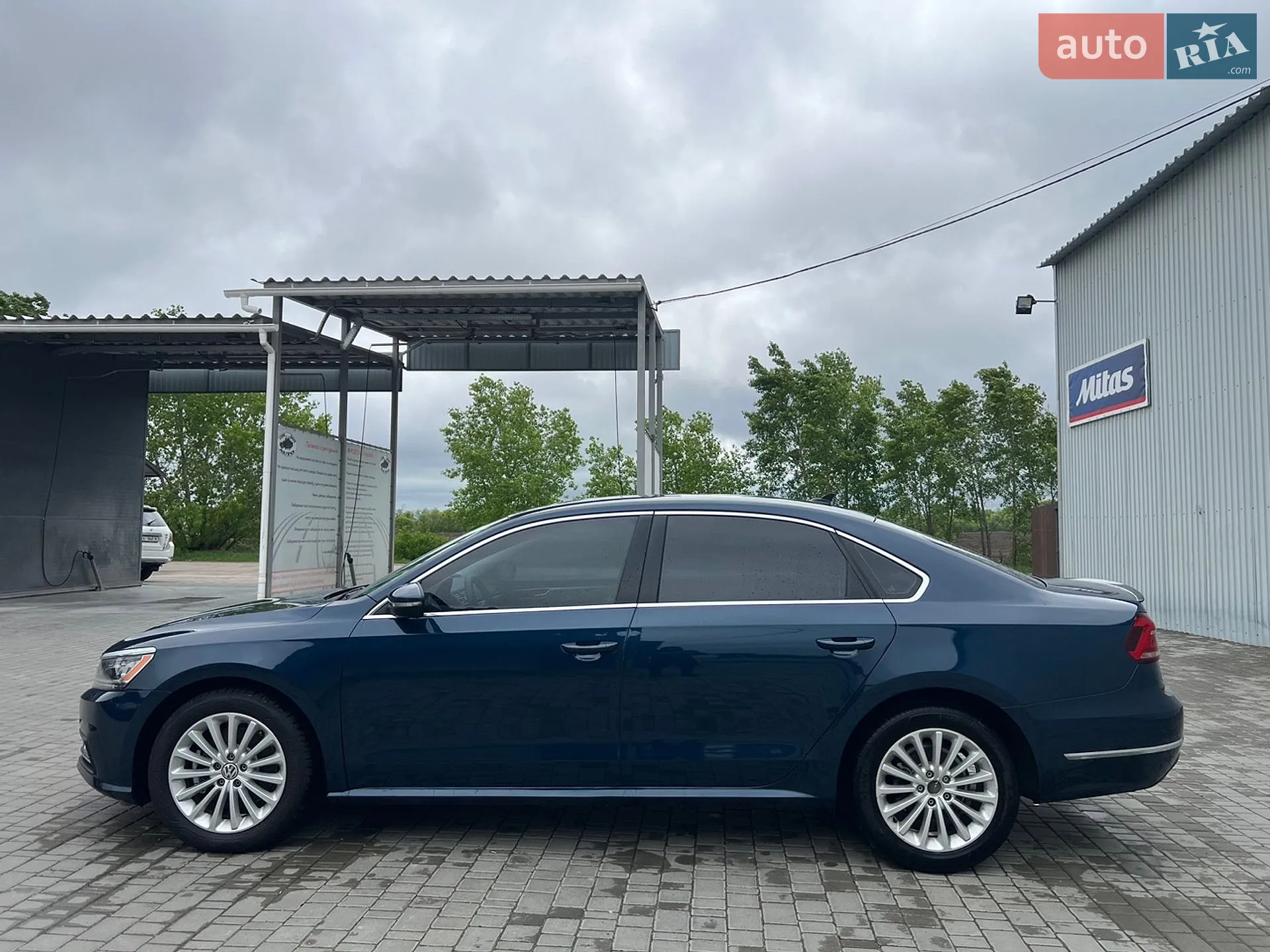 2017 Volkswagen Passat - мініатюра 5