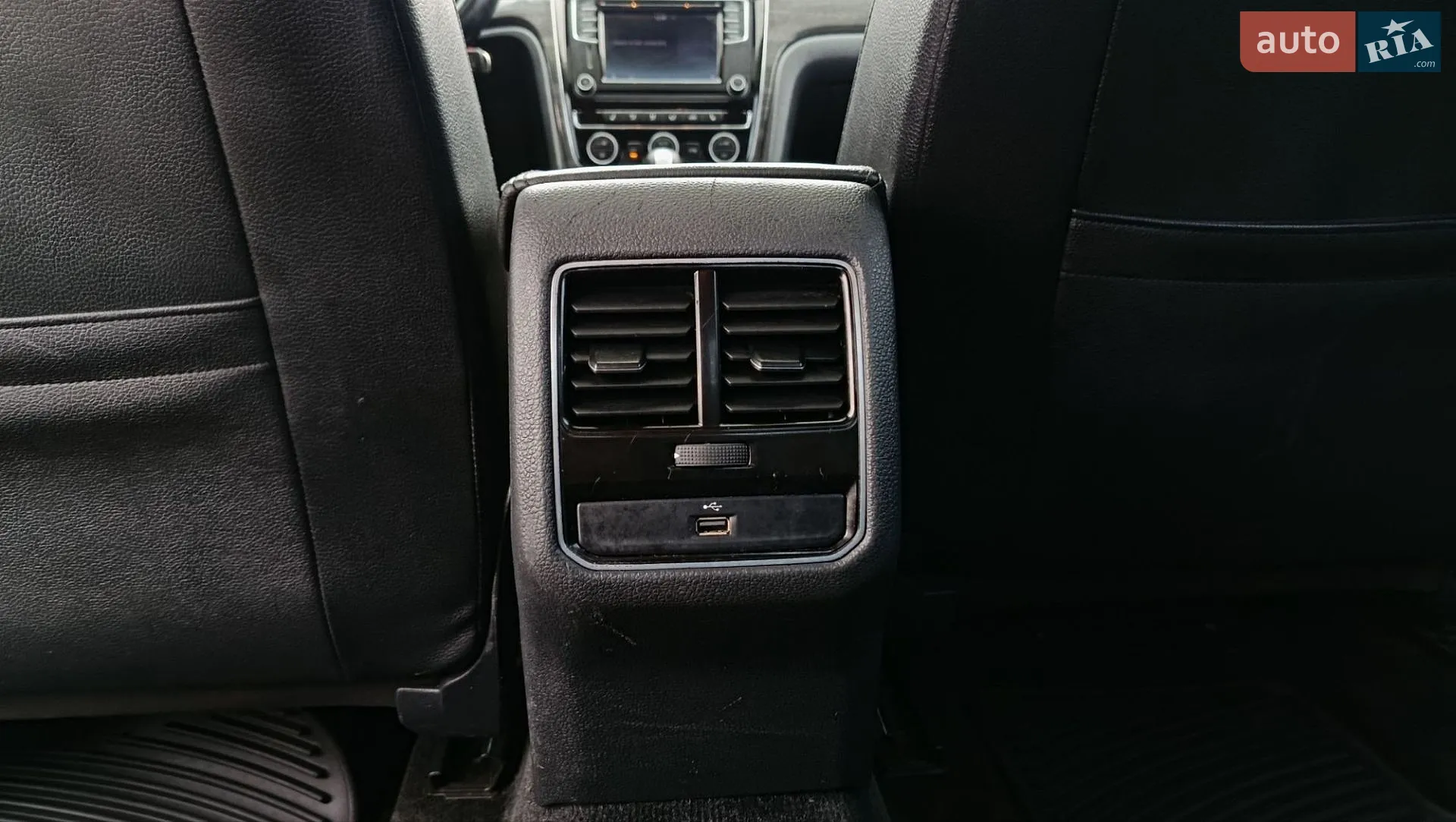 2016 Volkswagen Passat - мініатюра 19