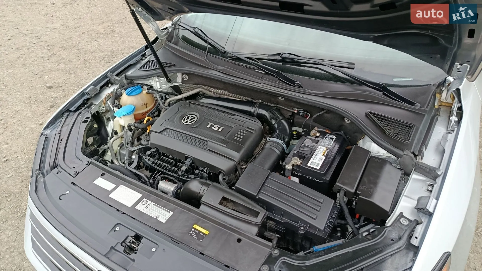 2016 Volkswagen Passat - мініатюра 32