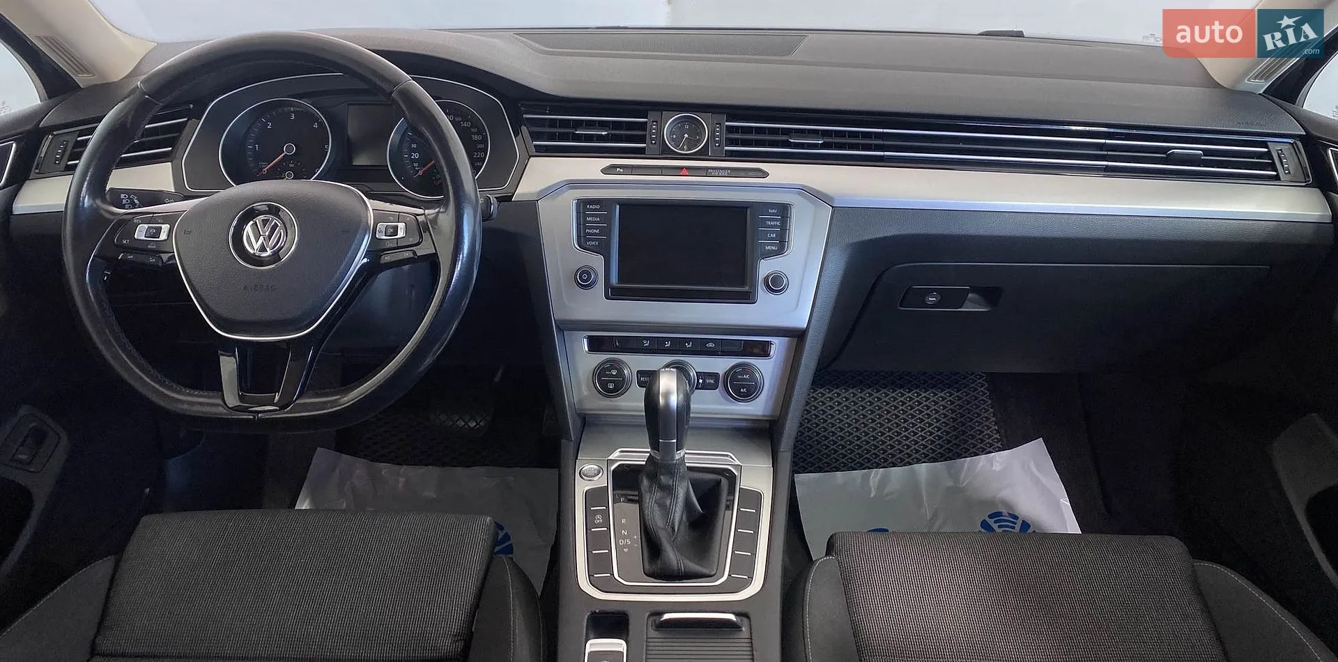 2015 Volkswagen Passat - мініатюра 11