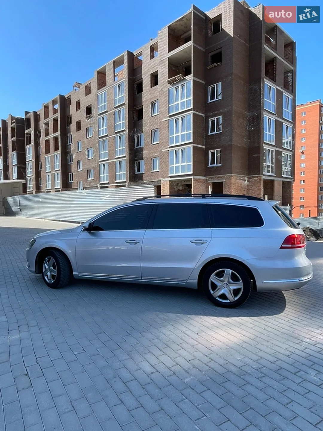 2011 Volkswagen Passat - мініатюра 9