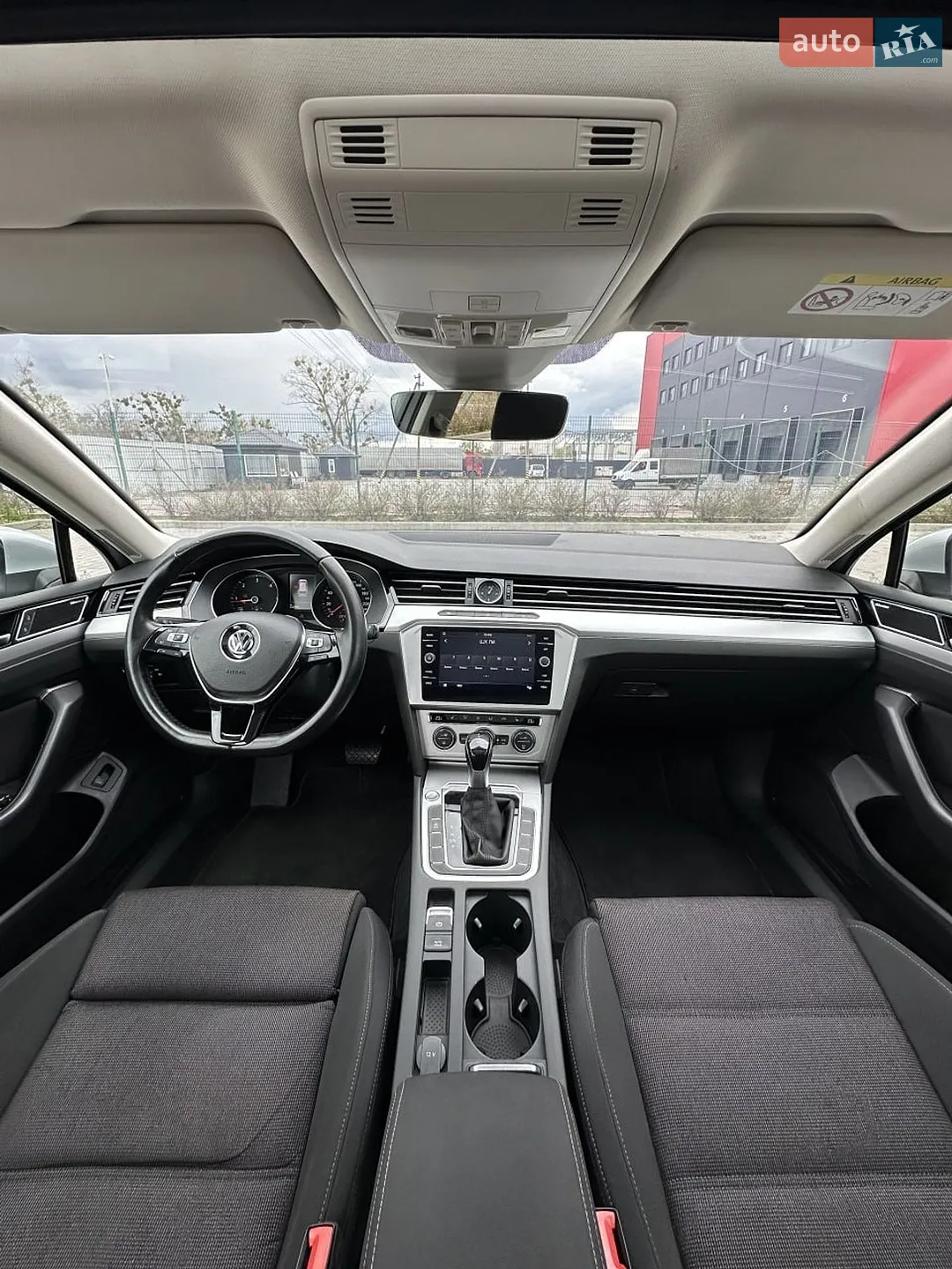 2018 Volkswagen Passat - мініатюра 15