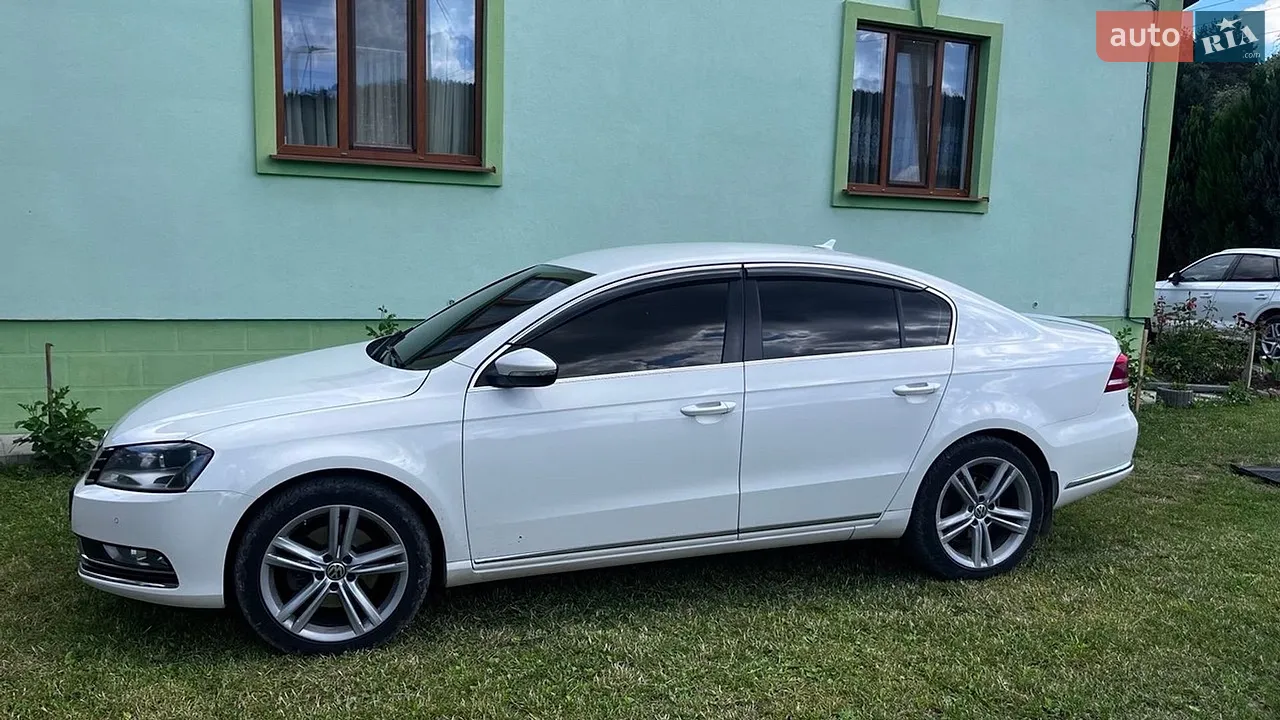 2013 Volkswagen Passat - мініатюра 16