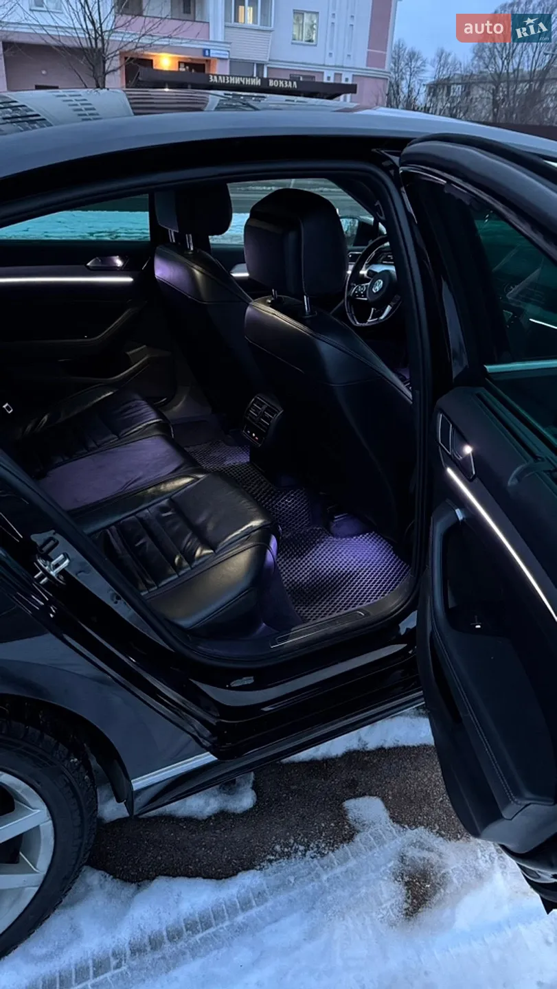 2017 Volkswagen Passat - мініатюра 15