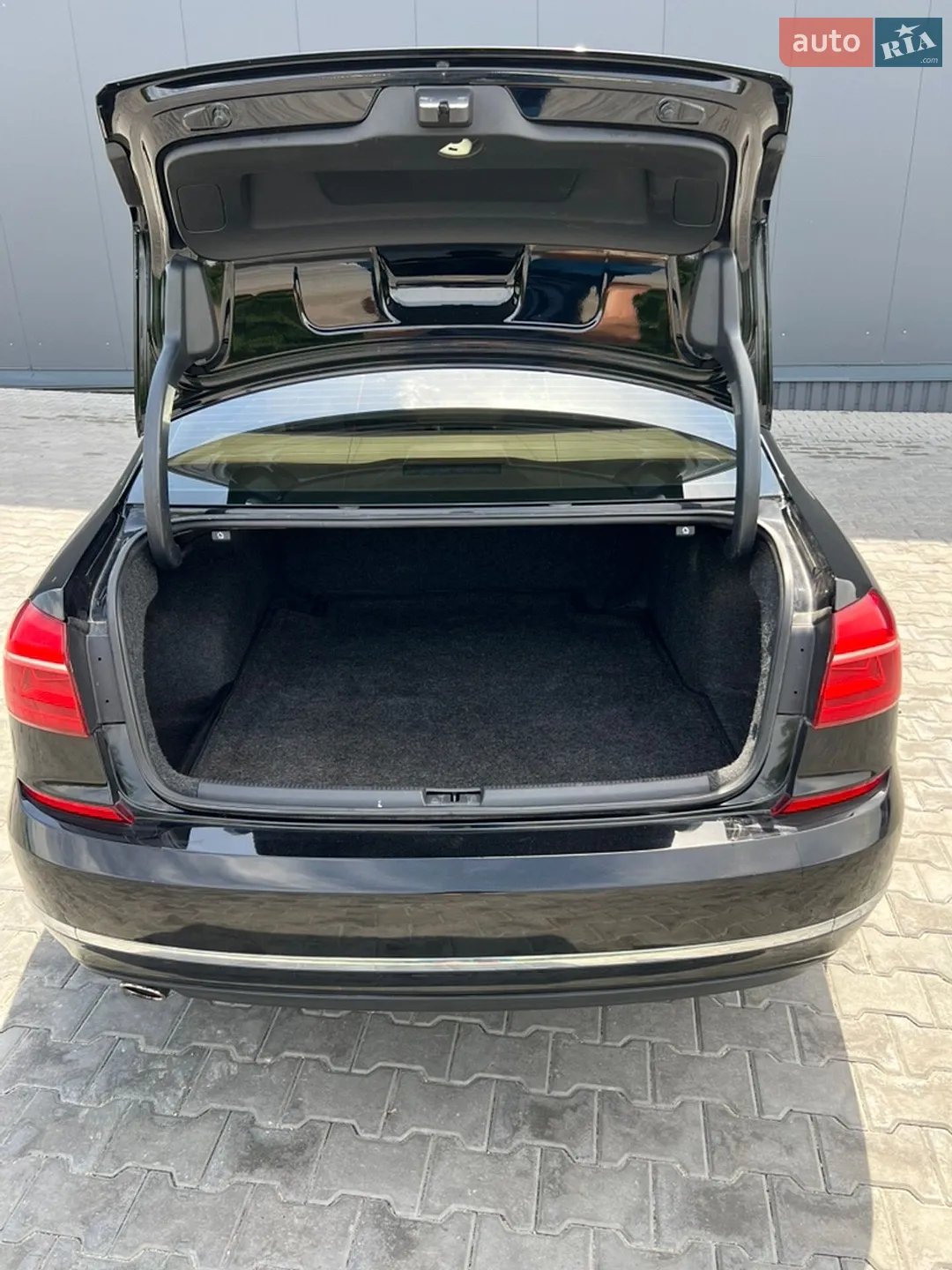 2016 Volkswagen Passat - мініатюра 11