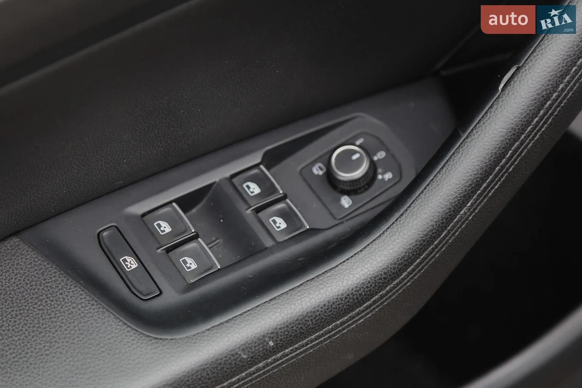 2016 Volkswagen Passat - мініатюра 29
