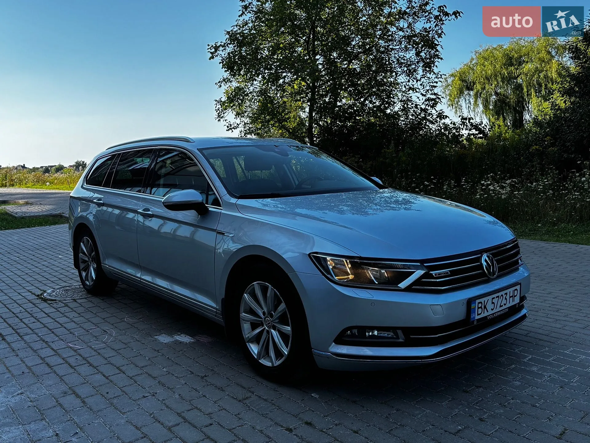 2015 Volkswagen Passat - мініатюра 8