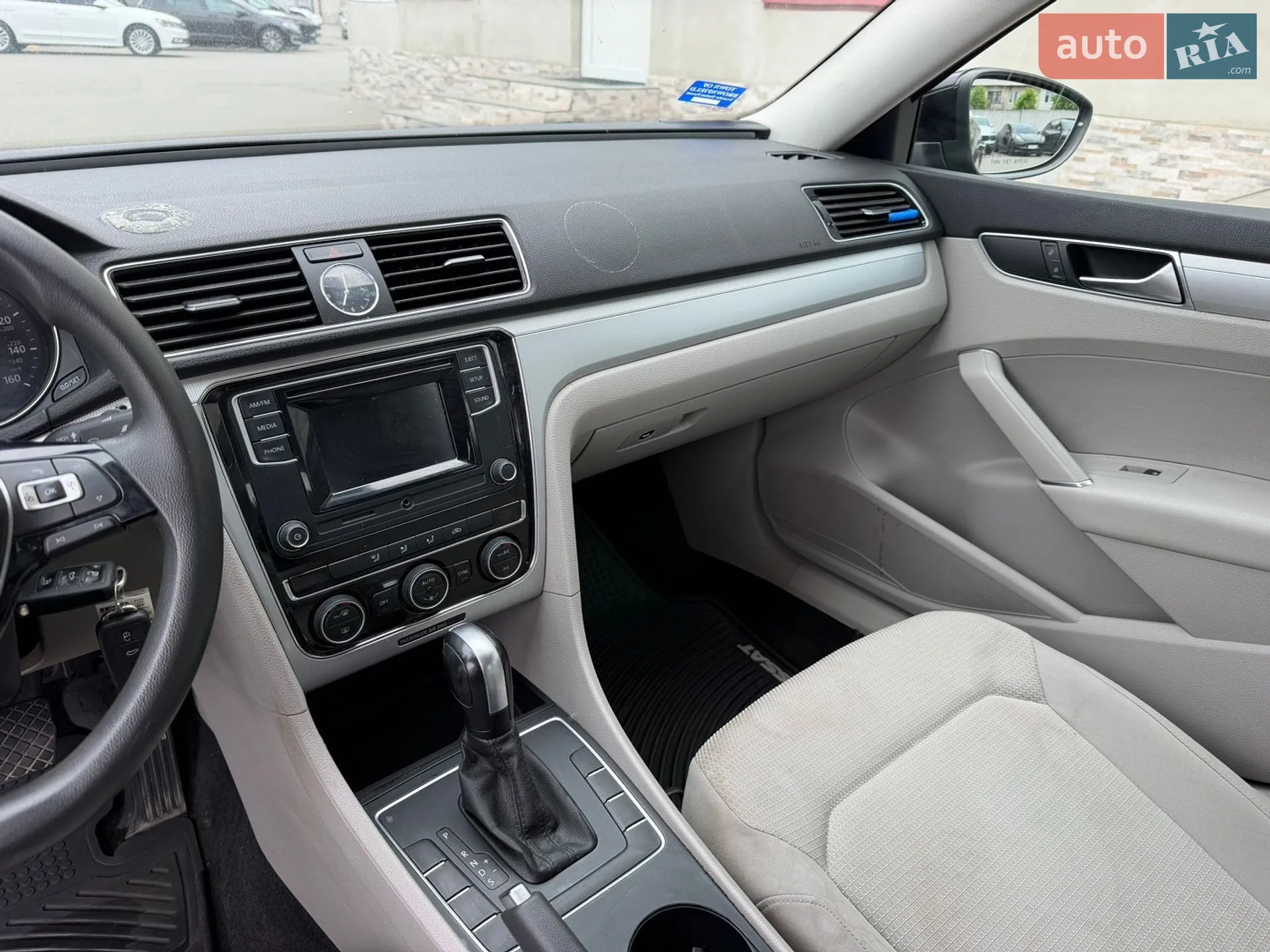 2015 Volkswagen Passat - мініатюра 18