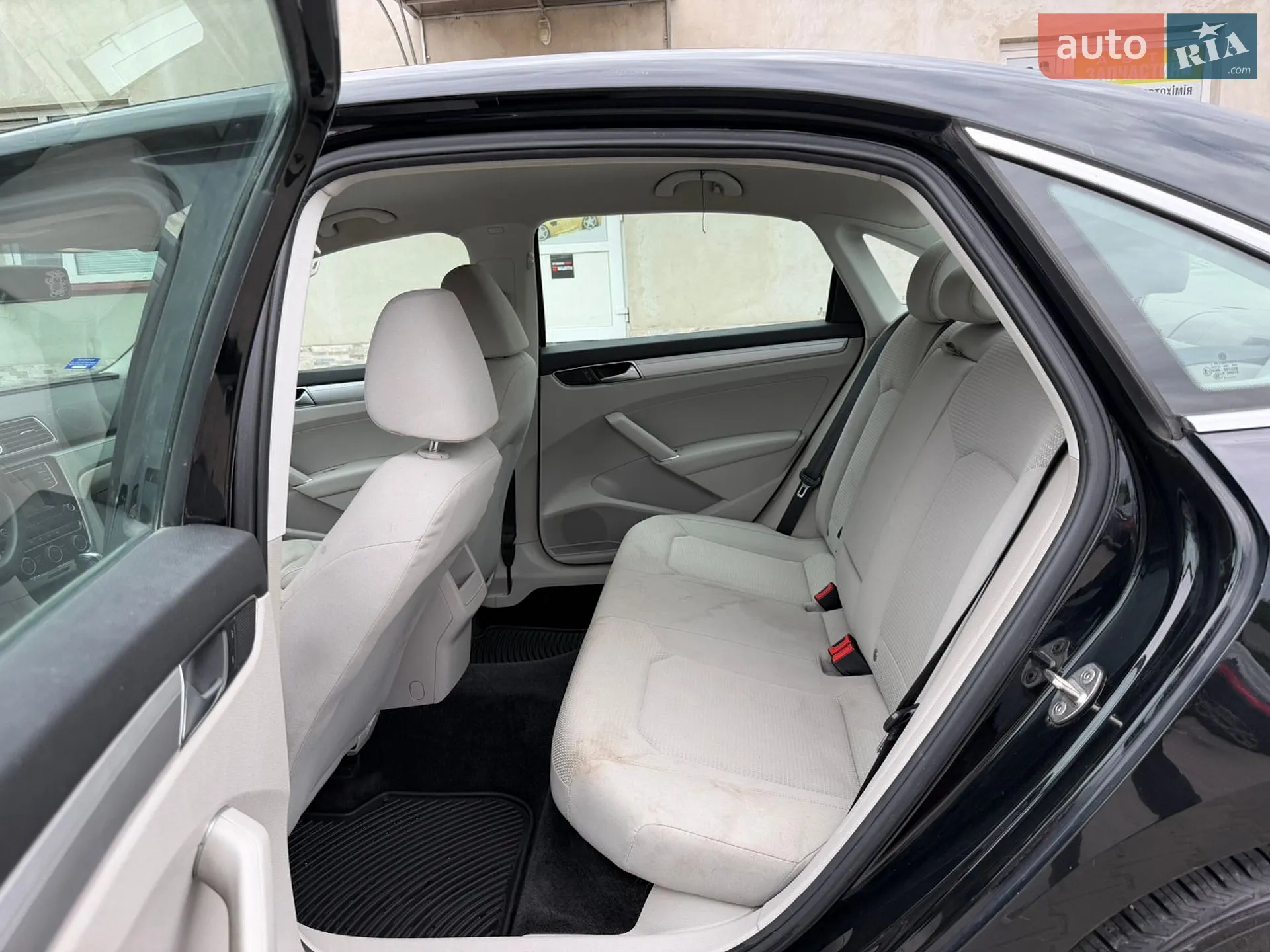 2015 Volkswagen Passat - мініатюра 31