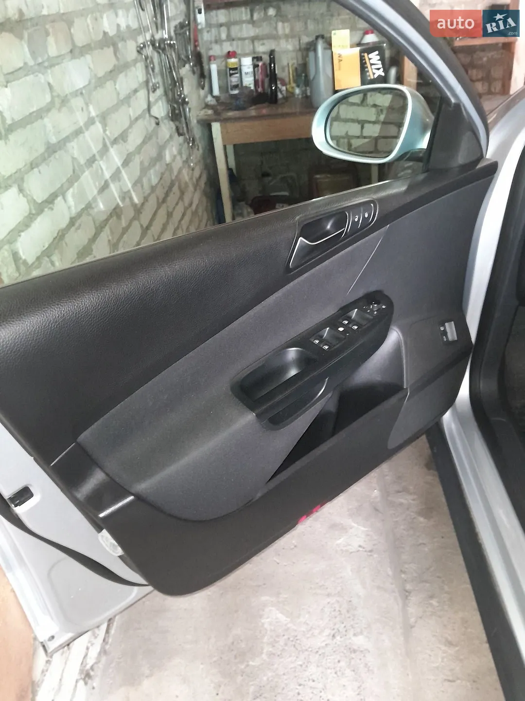 2010 Volkswagen Passat - мініатюра 6