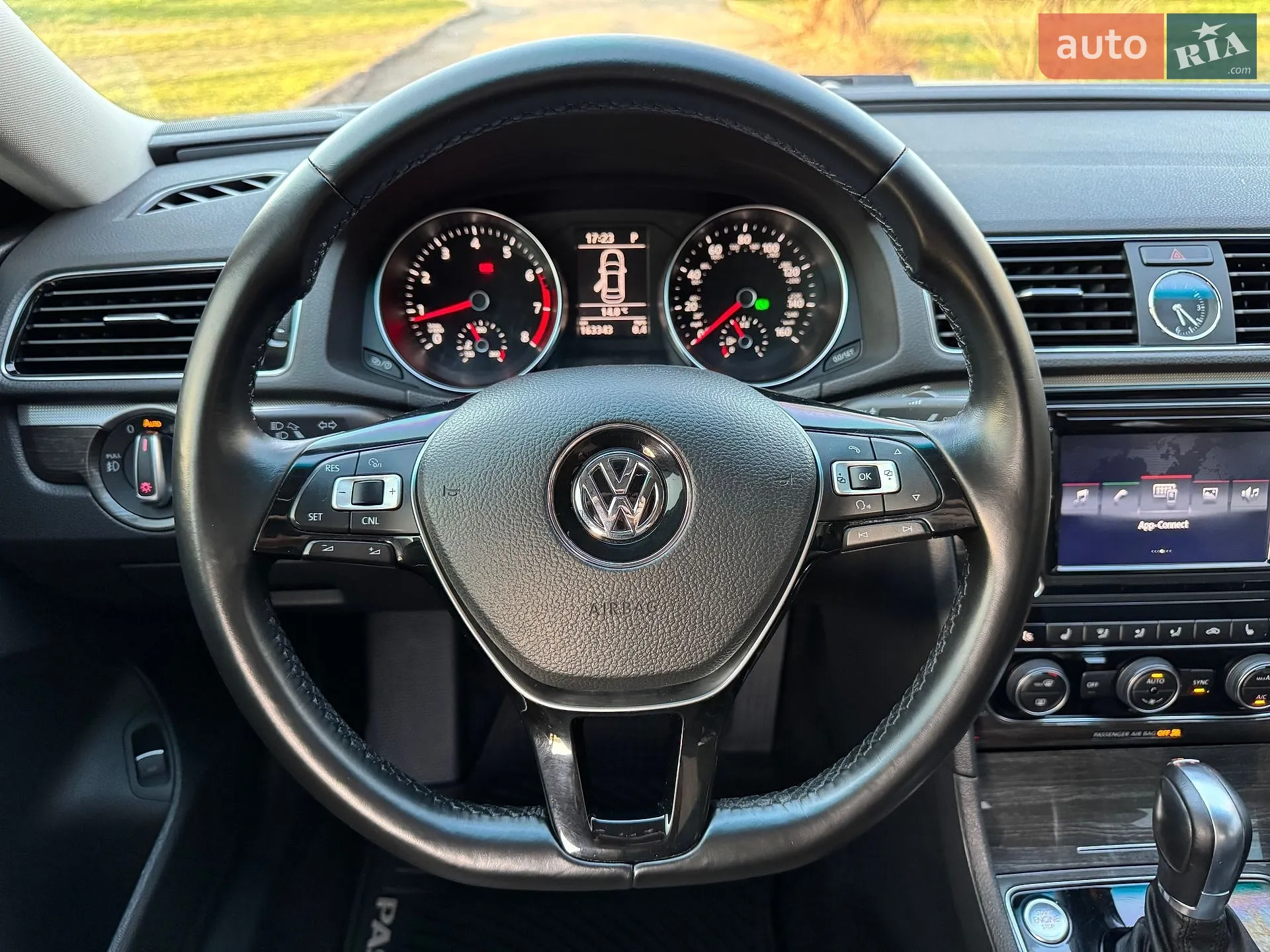 2016 Volkswagen Passat - мініатюра 33