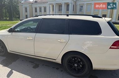 Универсал Volkswagen Passat 2015 в Киеве