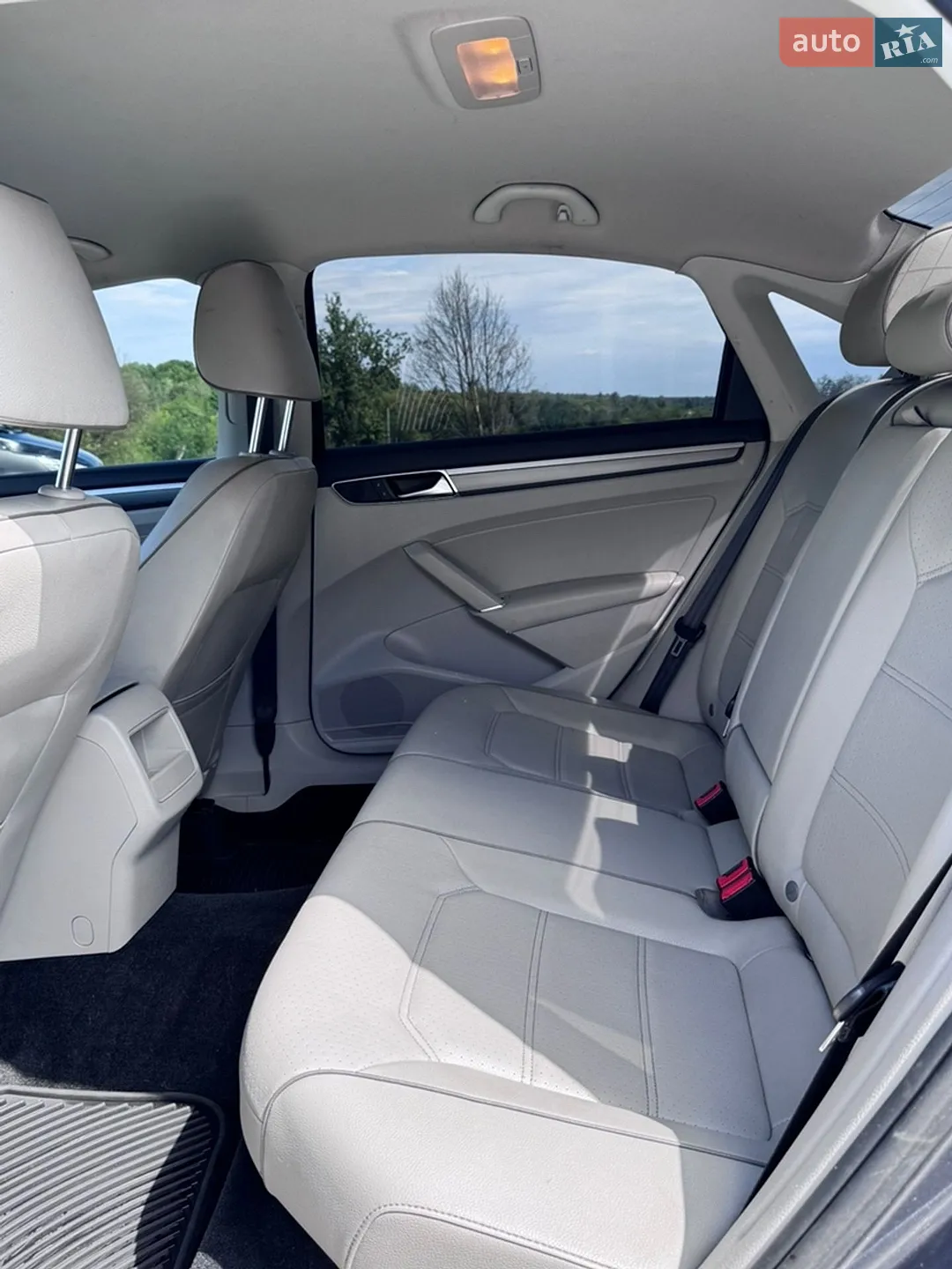 2017 Volkswagen Passat - мініатюра 22