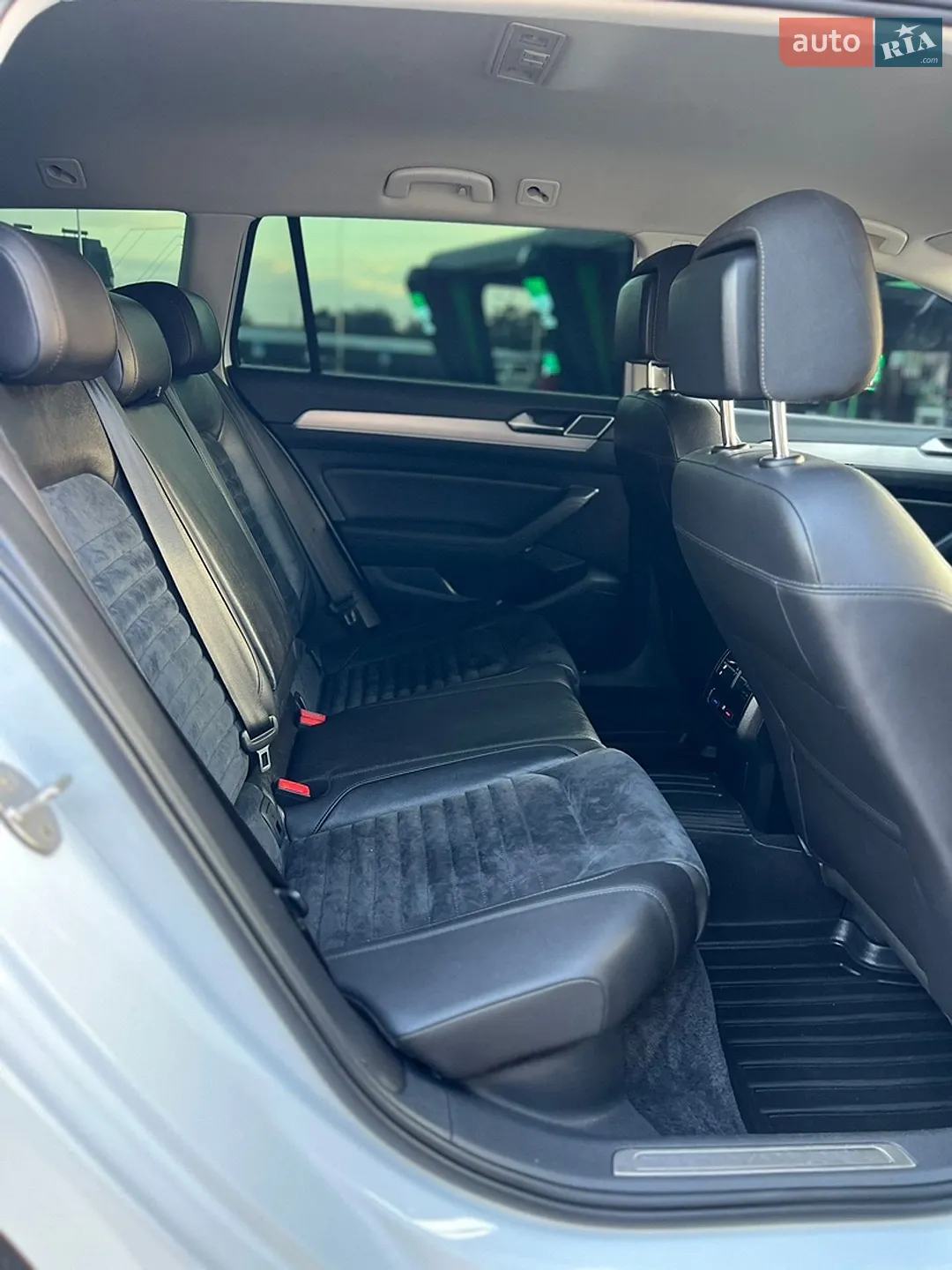2015 Volkswagen Passat - мініатюра 29
