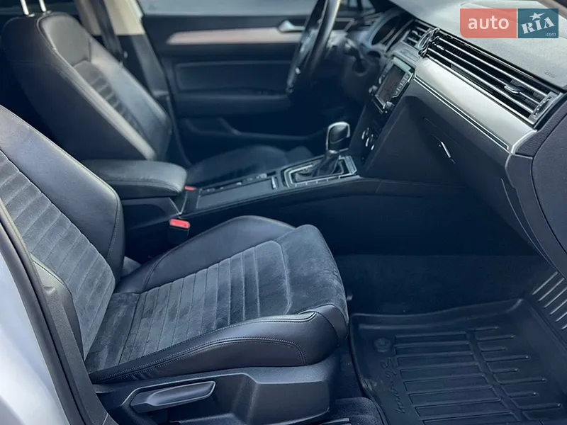 Volkswagen Passat 2015 VIN WVWZZZ3CZGE034120 фото оголошення 37 з 94