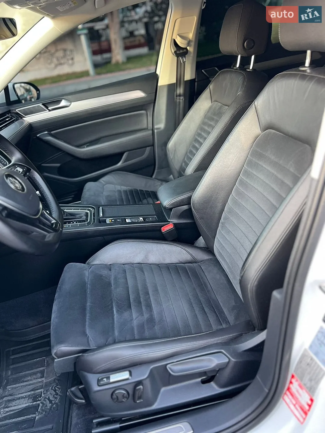 2015 Volkswagen Passat - мініатюра 45
