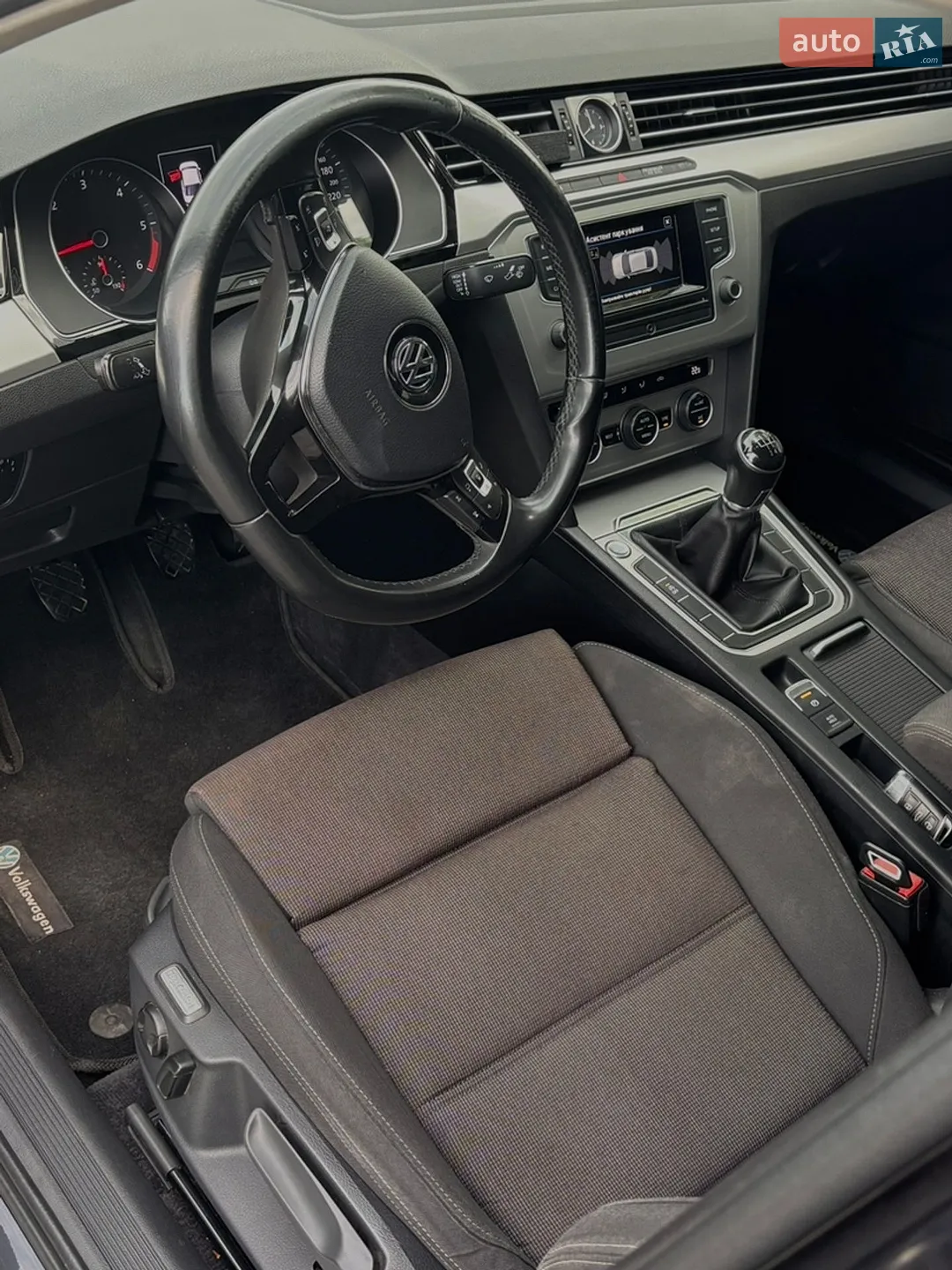 2016 Volkswagen Passat - мініатюра 10