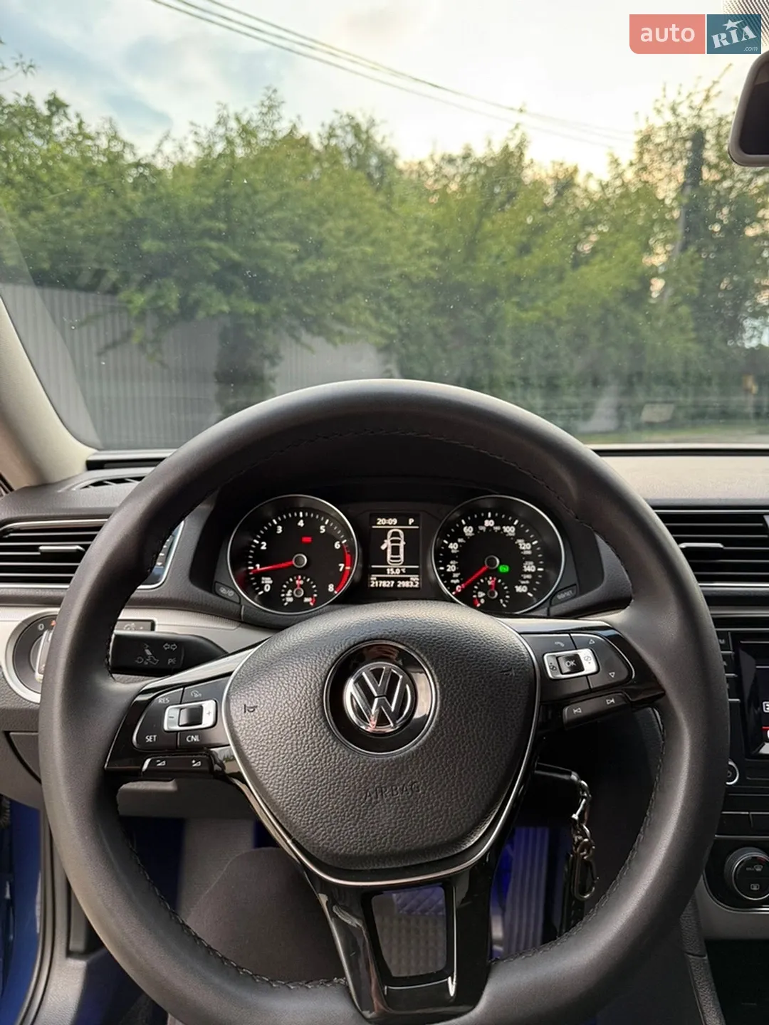 2016 Volkswagen Passat - мініатюра 15