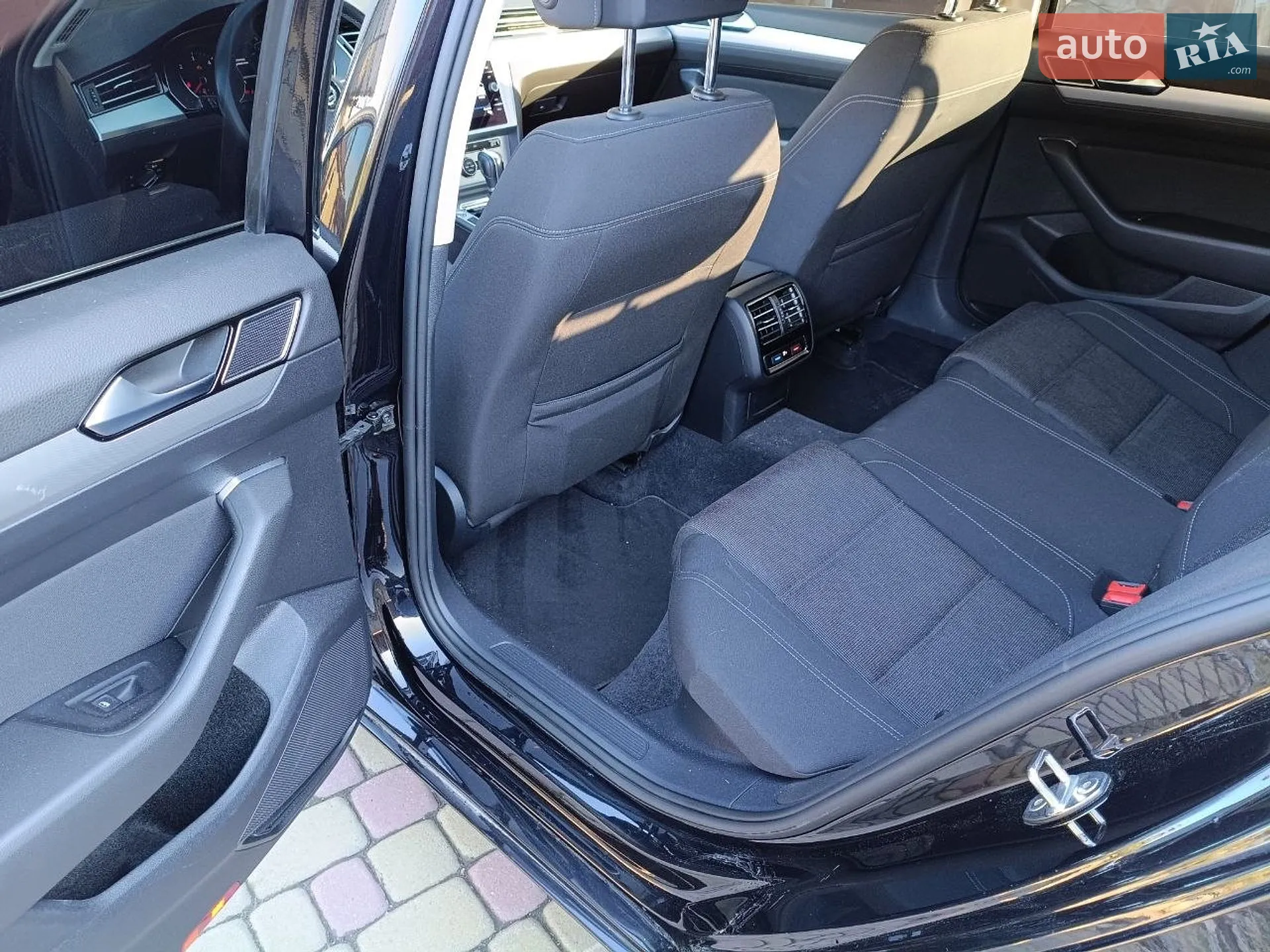 2018 Volkswagen Passat - мініатюра 15