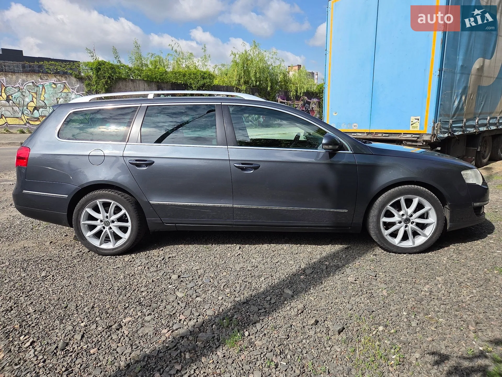 2010 Volkswagen Passat - мініатюра 4