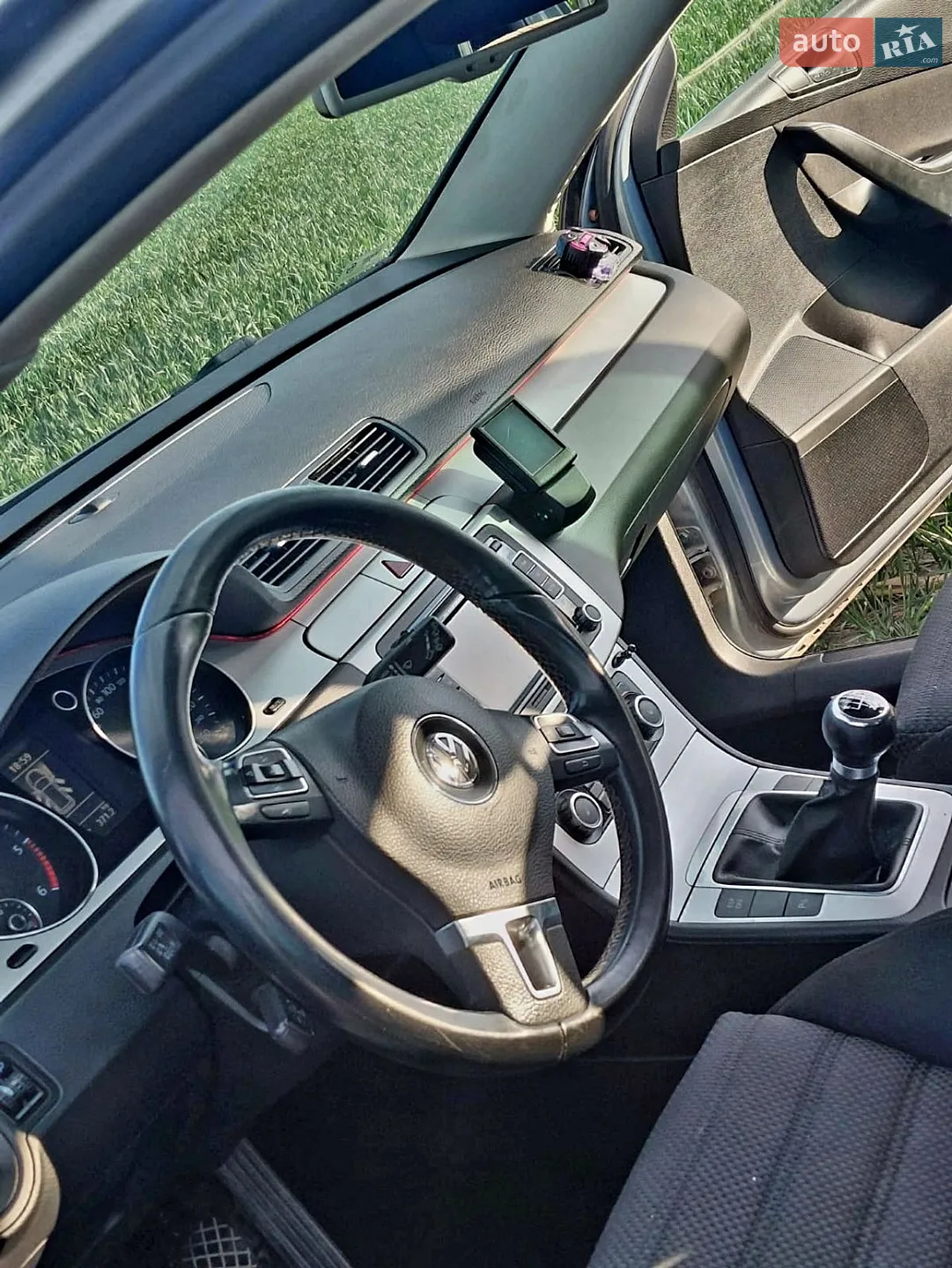 2010 Volkswagen Passat - мініатюра 14