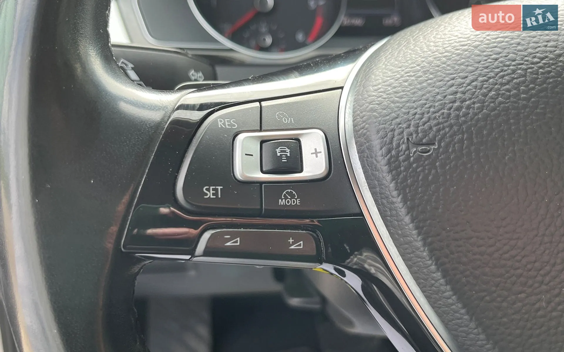 2017 Volkswagen Passat - мініатюра 15