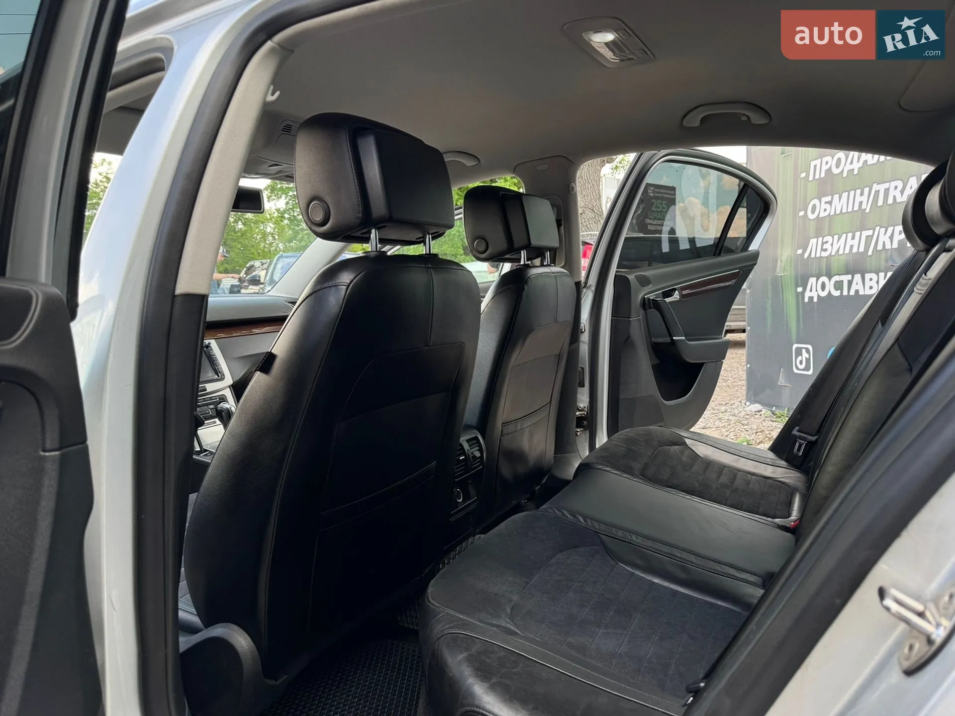 2011 Volkswagen Passat - мініатюра 13