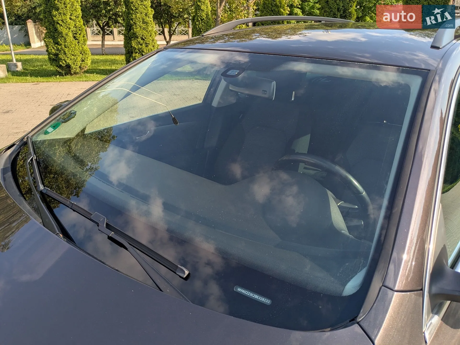 2010 Volkswagen Passat - мініатюра 32