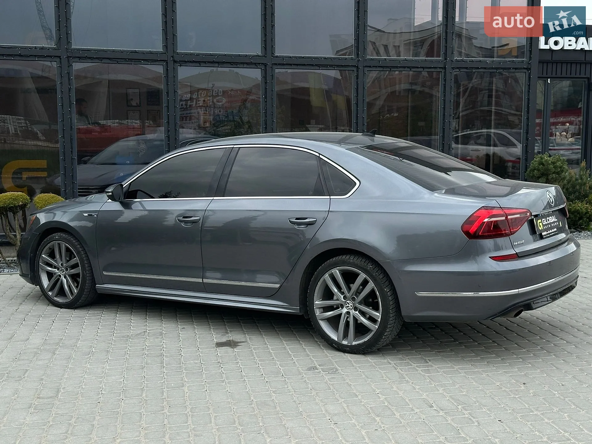 2016 Volkswagen Passat - мініатюра 8