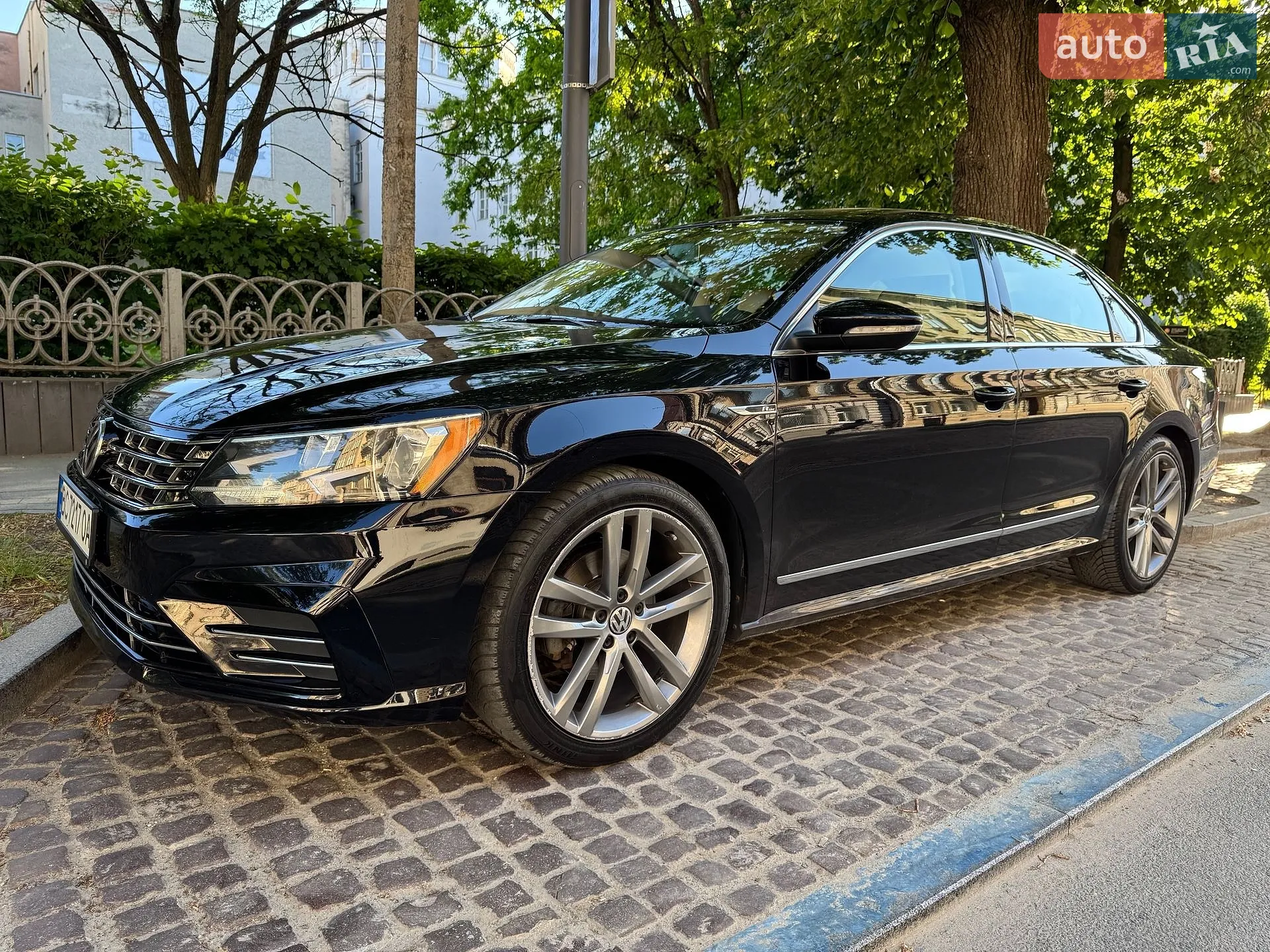 2017 Volkswagen Passat - мініатюра 3