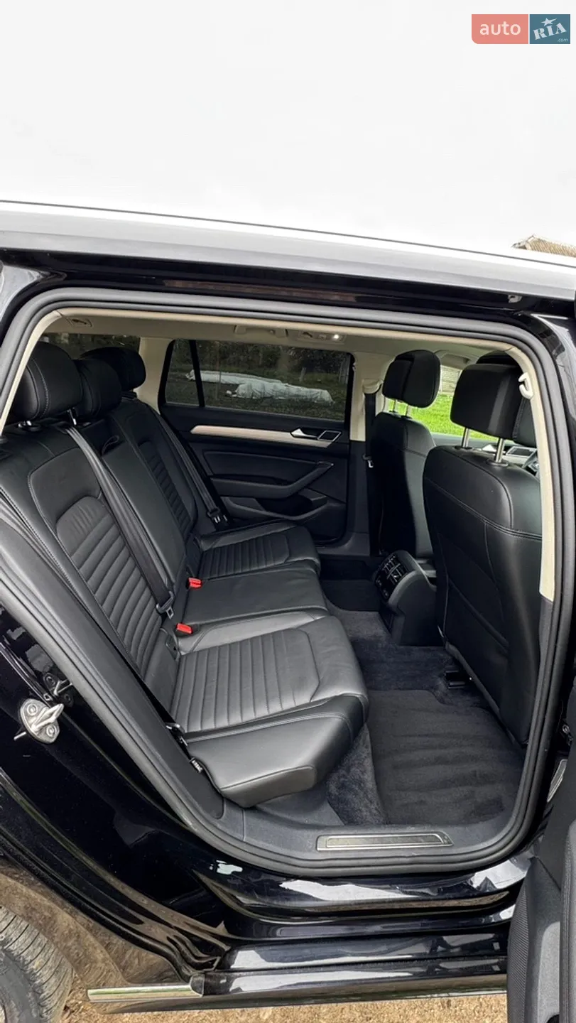 2016 Volkswagen Passat - мініатюра 17